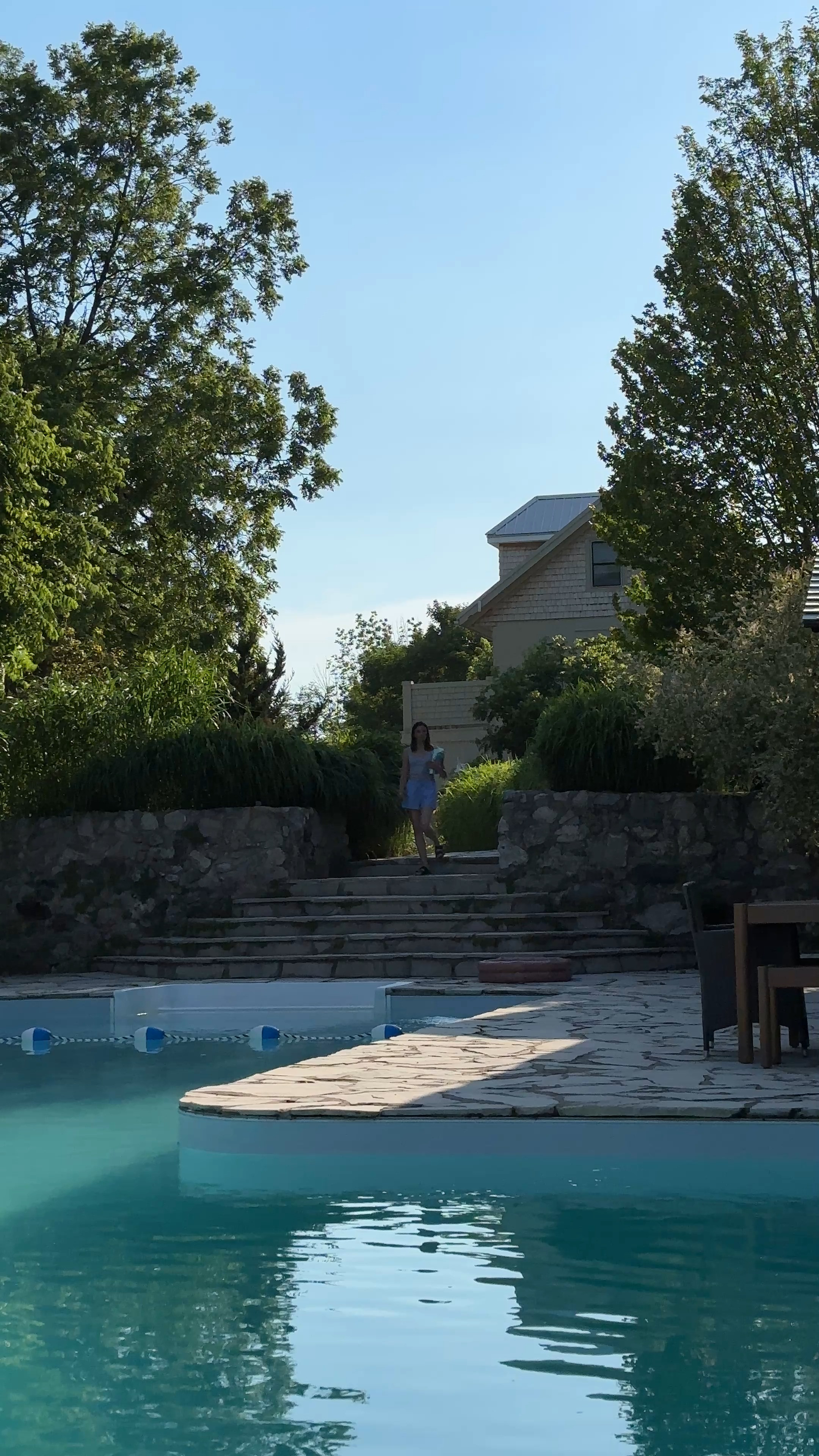 Sharing our summertime faves for the @wayfaircanada Canada Day Clearance ! My fave loungers are on sale and so are the umbrellas. I love how thick the cushions are and the beautiful wood detail on the umbrellas. The sale is running from now through July 6th, 2026. Up to 70% off. #WayfairCAHome #WayfairCAPartner 

 