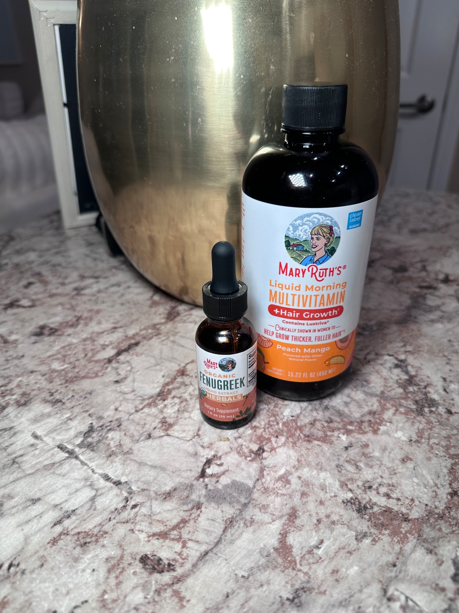 So in love with my daily multivitamin with Mary Ruth 🧡

✨love this, it does not taste the best but I noticed a difference in the growth of my eyebrows within 3 days. Ive been using this for 3 weeks now and notice a difference in my hair. 

#multivitamin #MaryRuth #Vitamin #HairVitamin 

#LTKselfcare #LTKU #LTKmorningroutine