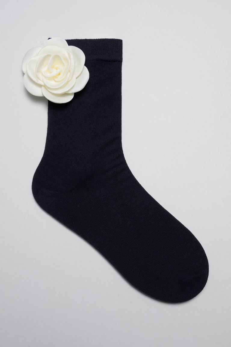 Rose Appliqué Socks | H&M (UK, MY, IN, SG, PH, TW, HK)