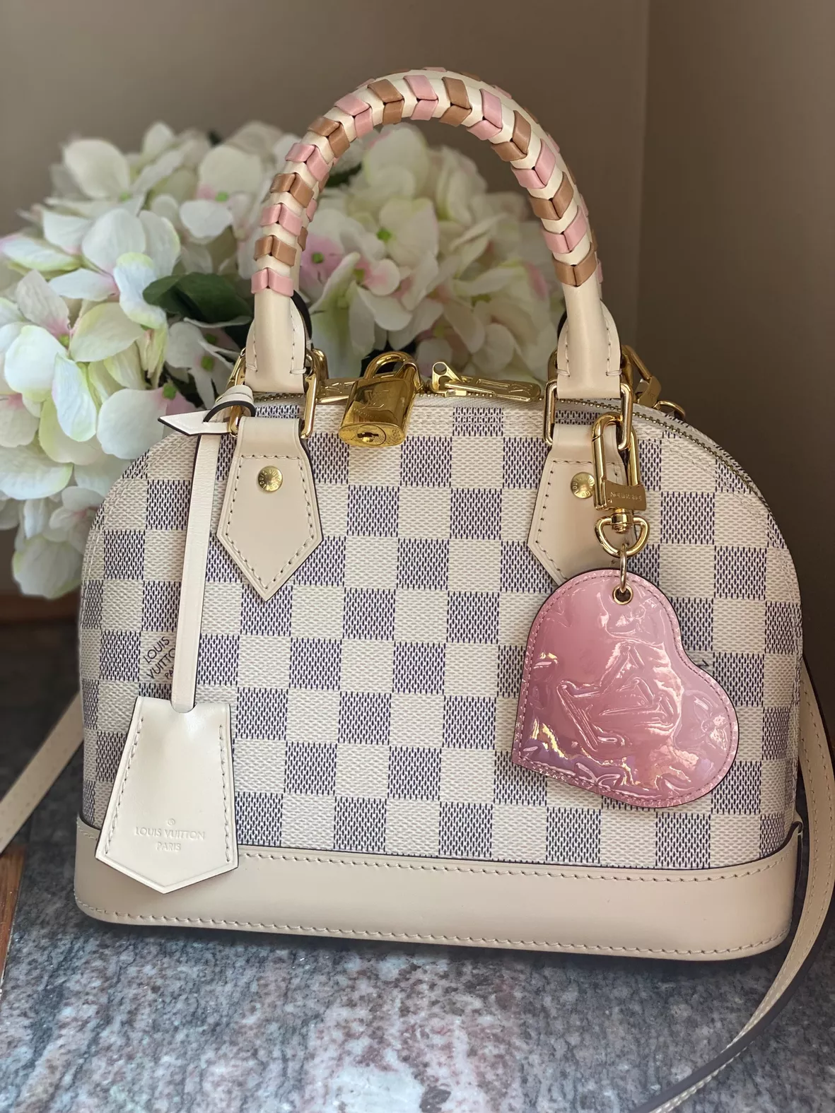 Can't believe I finally snagged Damier Azur piece this from the LV website…  made in France too! So lucky to have my duo of MIF Pochette Accessories ❤️  : r/Louisvuitton