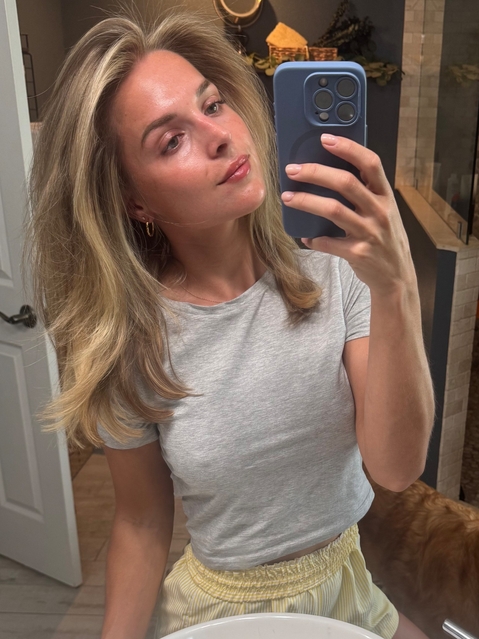 Medium length hair blowout products