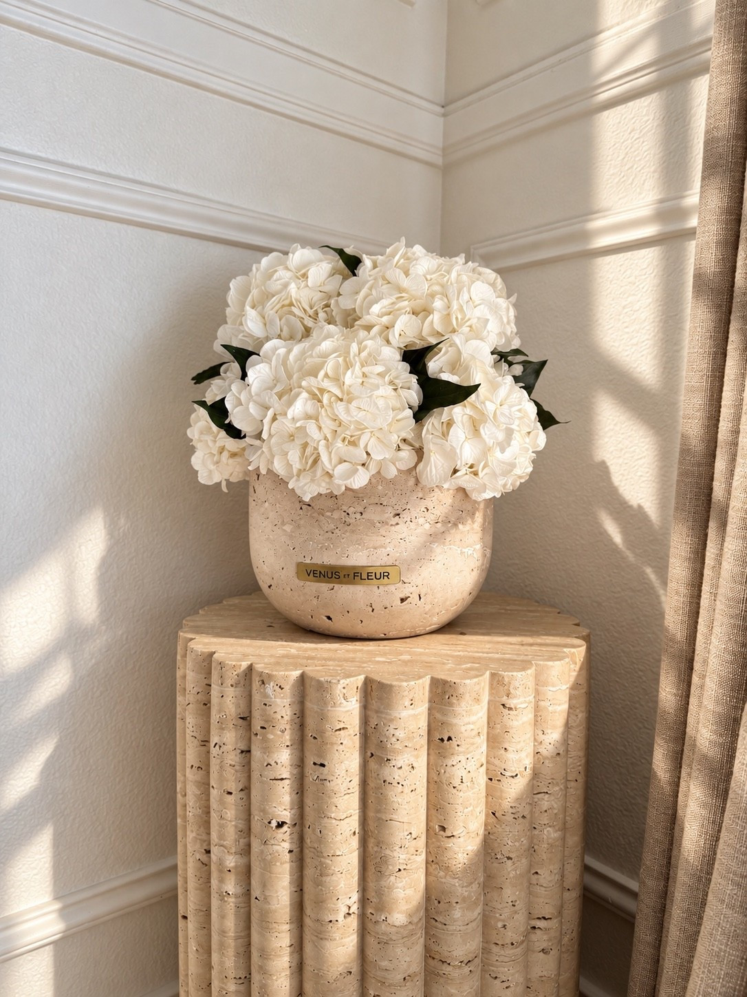 My hydrangea obsession continues @Venus ET Fleur 🤍 Except these are real hydrangeas that stay this beautiful for at least a YEAR. Basically my dream flower arrangement.

#LTKHome
