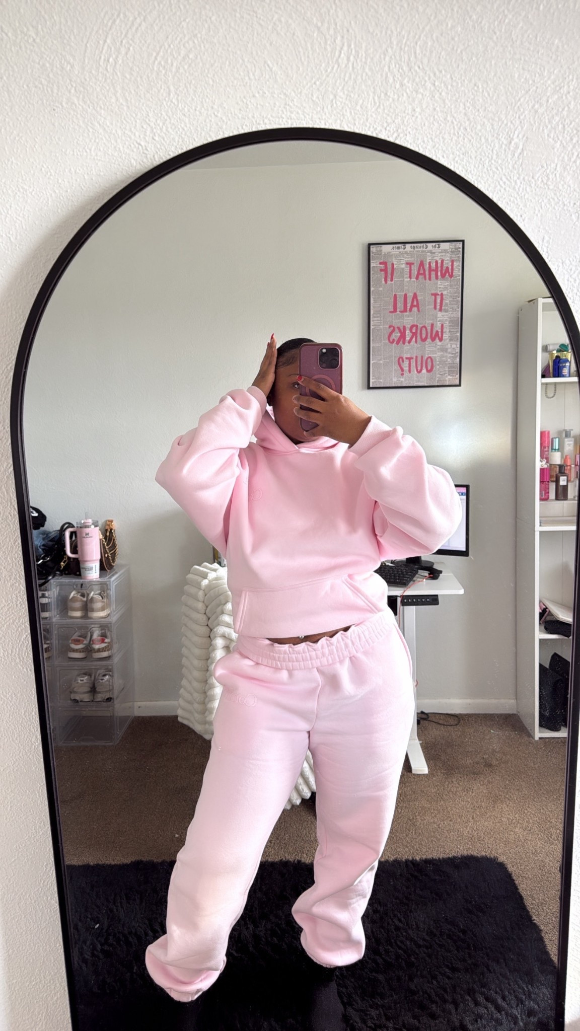 Pink hooded comfrt set 🎀 perfect for cold or windy days 🙌🏾

#LTKootd #LTKSpringSale #LTKActive