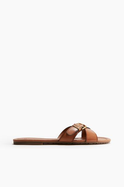 Buckle-detail sandals - No heel - Light brown - Ladies | H&M GB | H&M (UK, MY, IN, SG, PH, TW, HK)