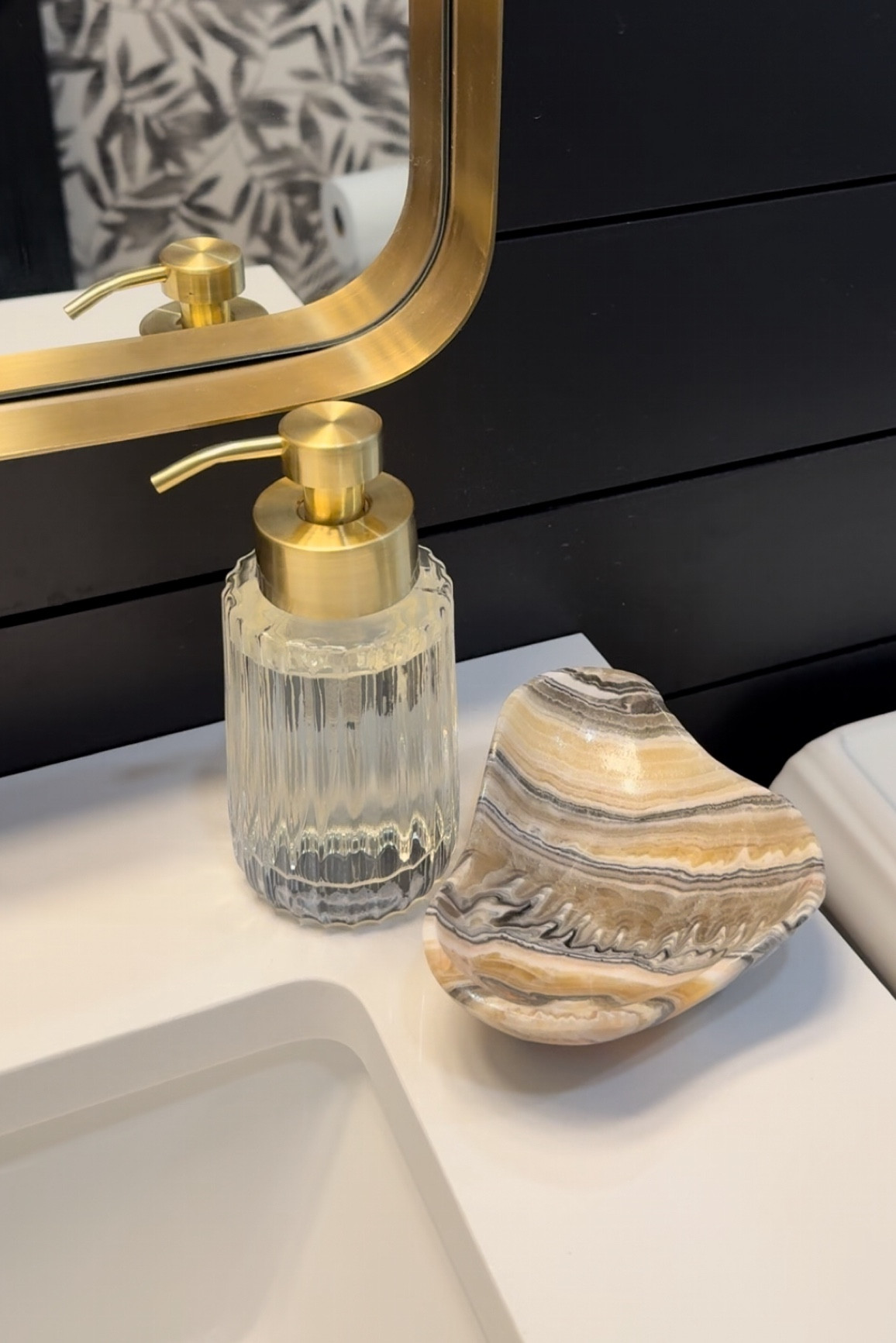 Amazon gold or black soap dispenser pump 

#LTKFindsUnder50 #LTKHome #LTKFallSale