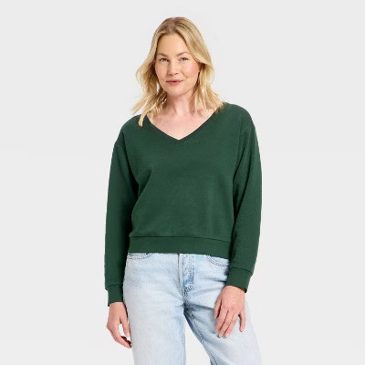 Women's Sweatshirt - Universal Thread™ Dark Green M | Target
