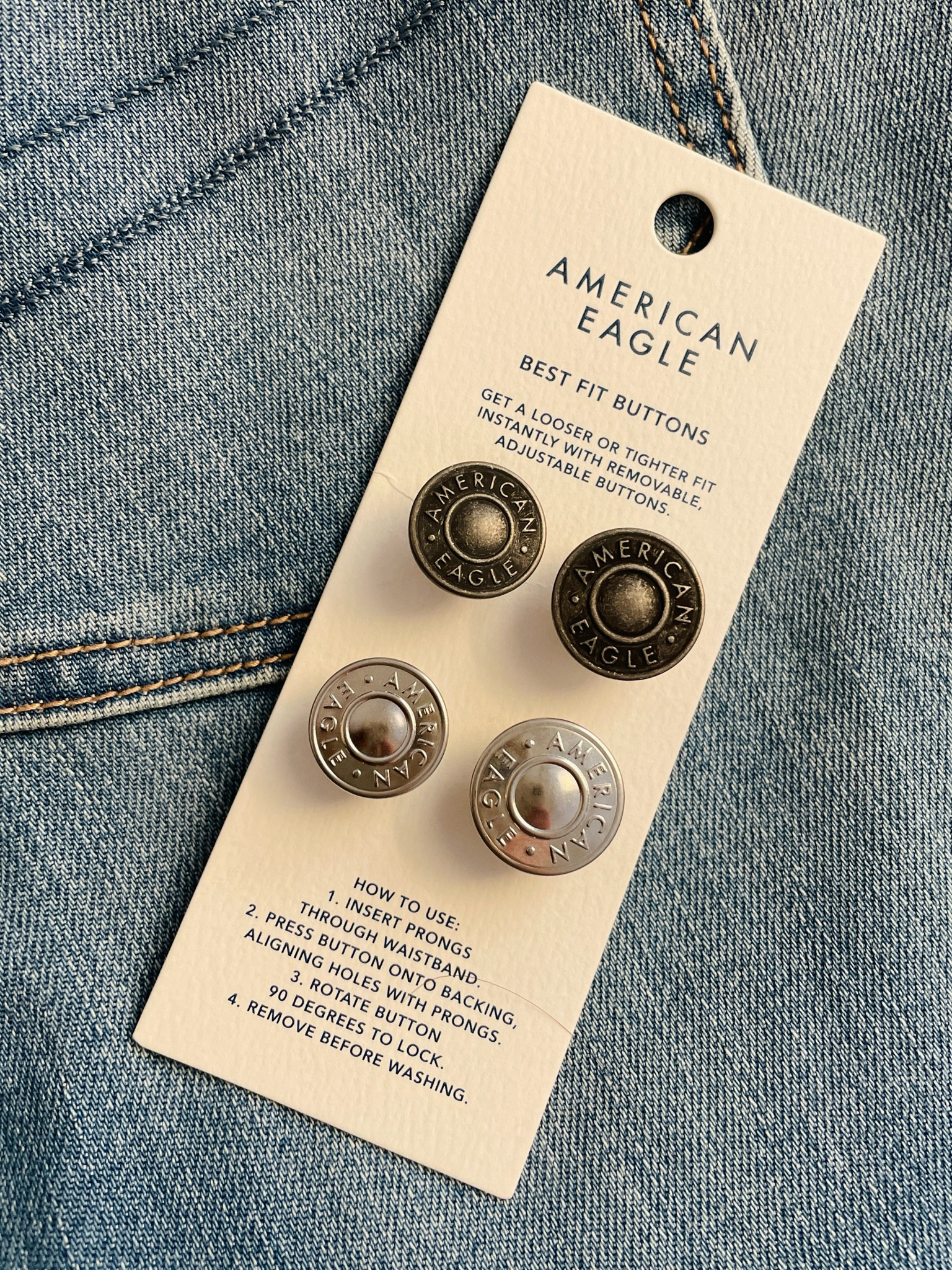Check out my newest wide leg jeans as well as these best fit buttons that I’m obsessed with!
