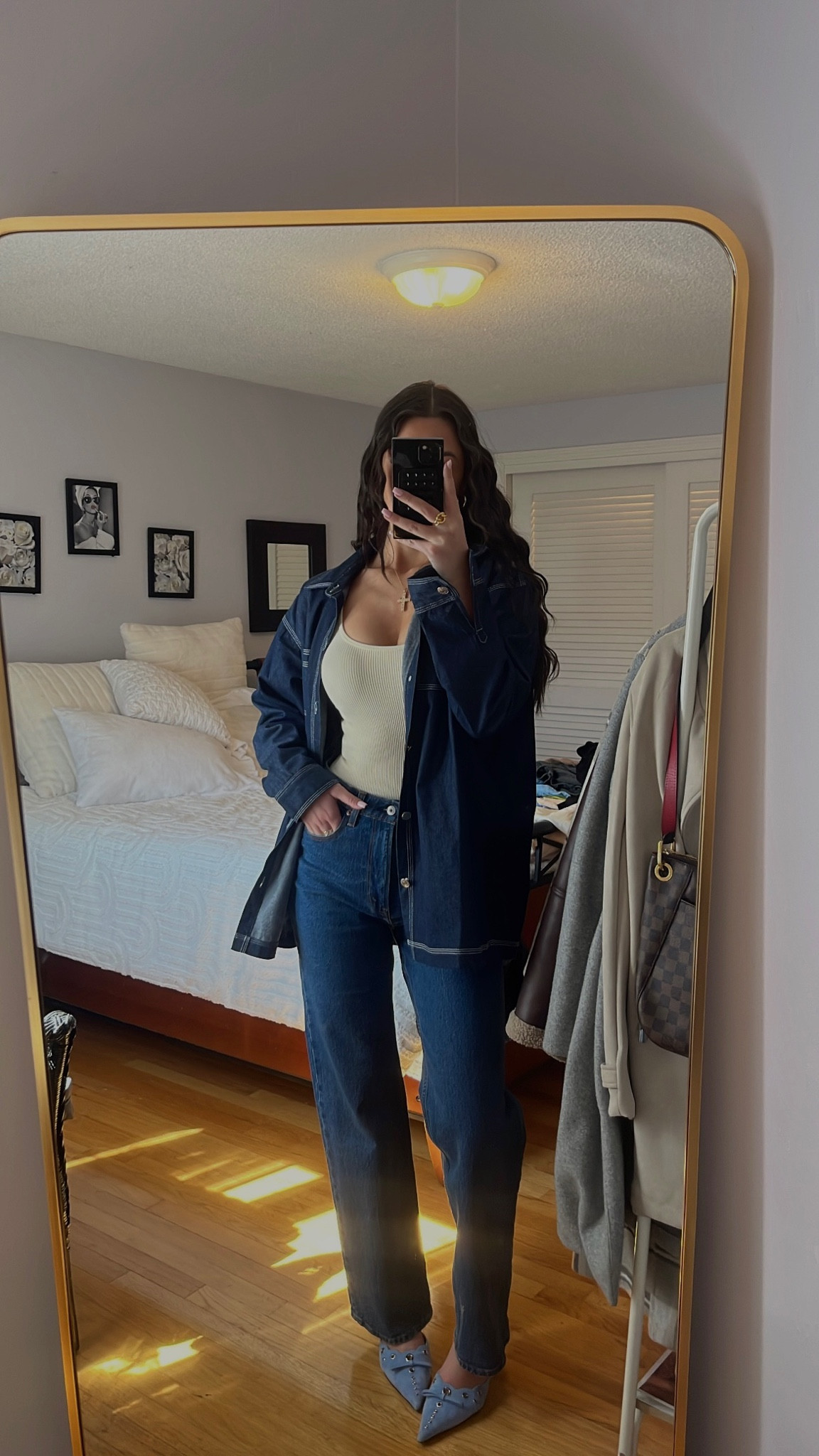 Jacket is whitefox! 
Bodysuit amazon,
Jeans Abercrombie,
Shoes free people 🤍

#LTKSeasonal
