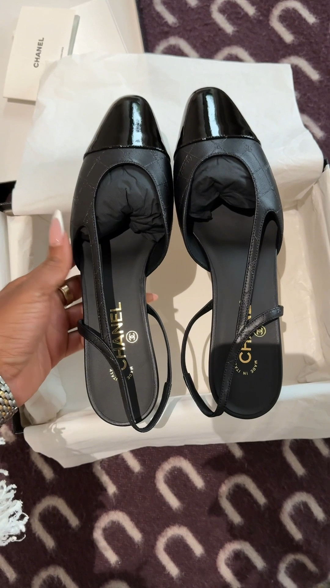 Summer Staple unboxed 📦 

#LTKSeasonal #LTKShoeCrush #LTKFindsUnder100