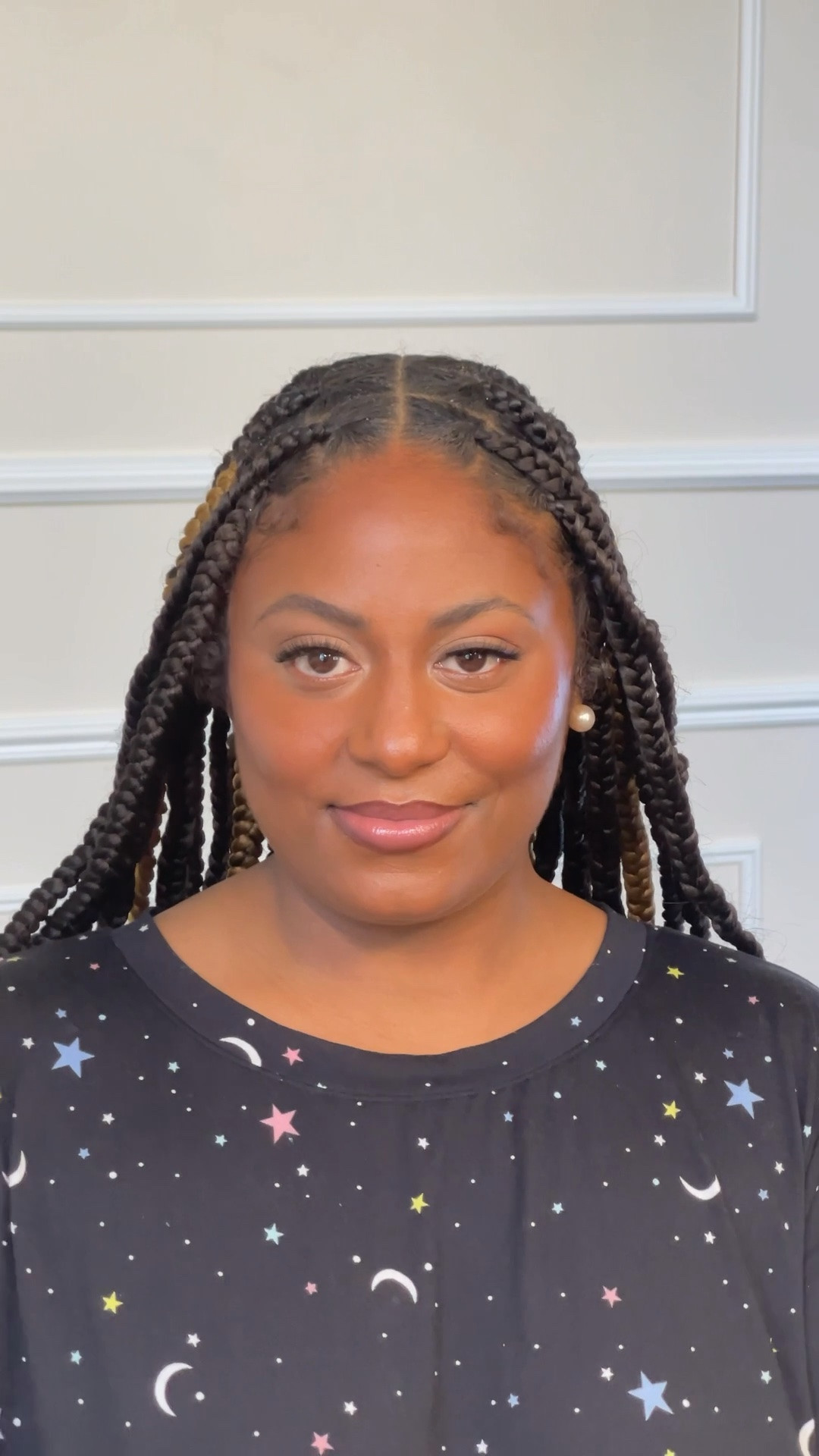 Soft glam makeup for rich brown skin—here’s how this look actually comes together.

For headshots in a professional setting, it’s not about doing less—it’s about getting it right. Tone, structure, and placement all have to land so the makeup reads polished in daylight and holds its own on camera.

In this step-by-step, I’m breaking down how I build daytime glam makeup that feels elevated without looking overdone—what gets placed where, and why.

Working with skin of color means understanding how products translate, not just how they look in the moment. This is the approach I take with “soft glam brown skin” and “brown girl soft glam” makeup—refined, balanced, and tailored to the person in the chair.

She came in for headshots at a historic mansion venue—and the second she saw herself, she lit up. That reaction says everything.

If you’ve been looking for makeup for work, a polished soft glam tutorial, or how a professional makeup artist approaches real skin—this is where it starts.

#LTKBeauty #LTKWedding