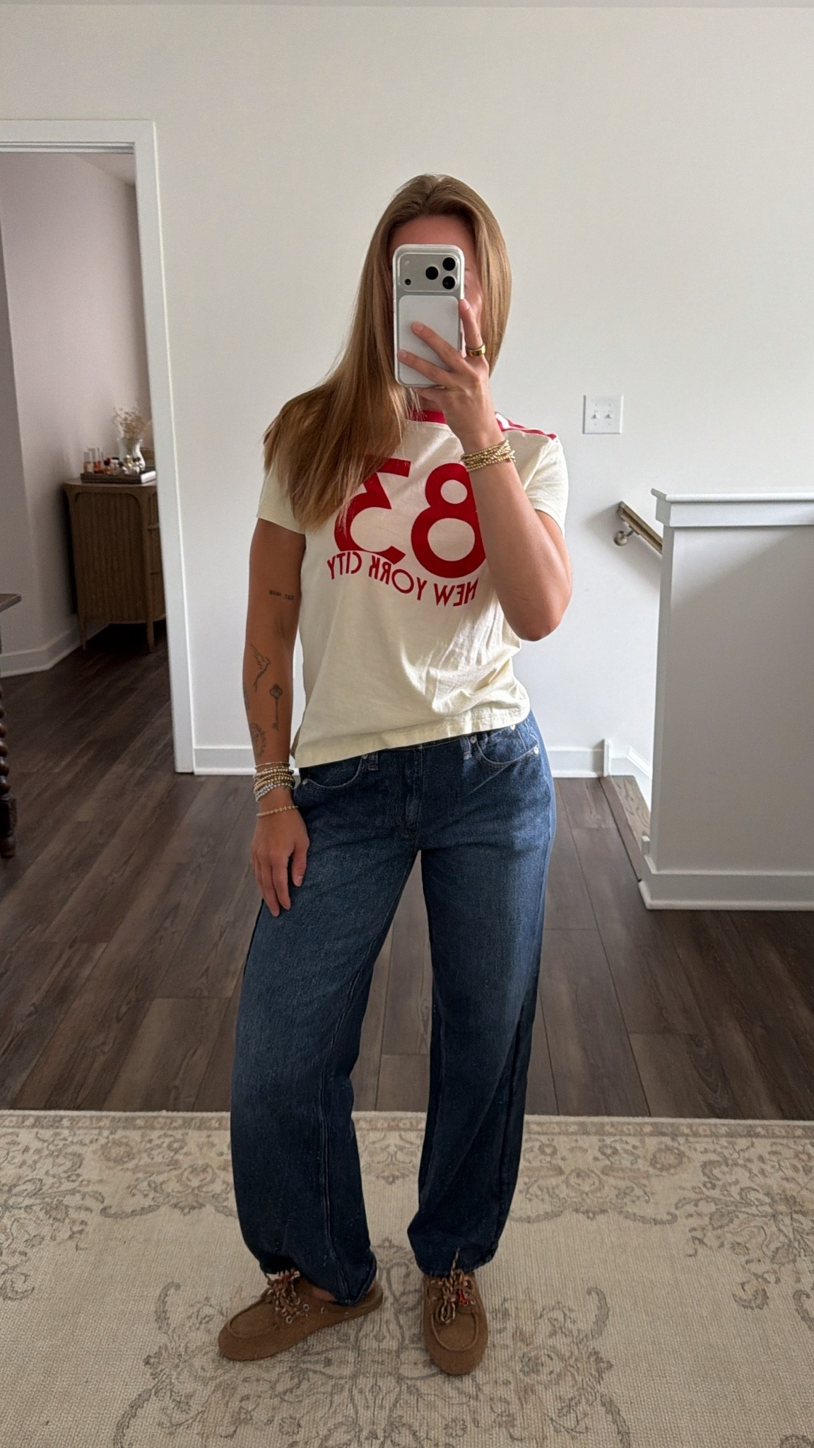 8/20/26 Summer-to-Fall Outfit of the Day 🤎

Slowlyyyy starting to transition my everyday outfits into fall 🤎 Wearing my dark wash Rag & Bone sweatpant jeans that are seriously SO comfortable, paired with Bibi Lou suede mules and an older J.Crew top.

#LTKootd #LTKSeasonal