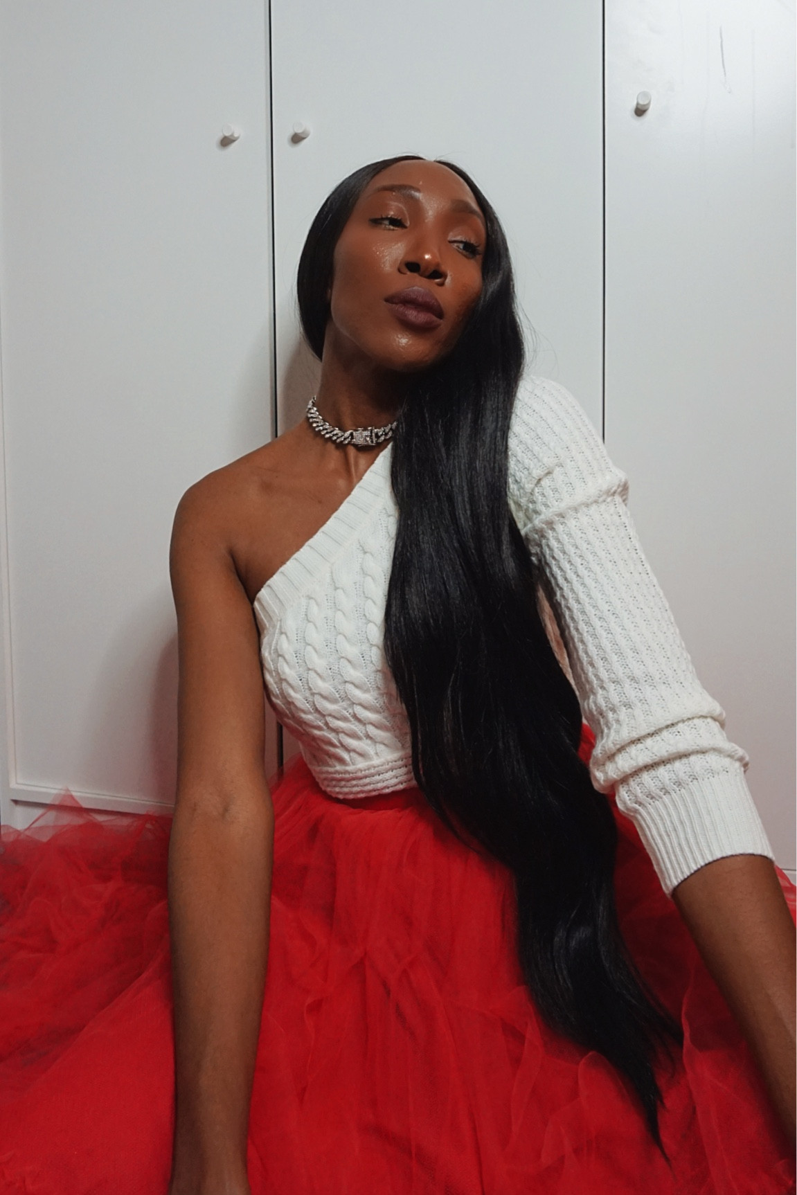 Cream sweater and red tulle skirt
Skirt is from - Topshop (listed Similars)
Listed different styles of everything below, so that it is easier to recreate 🤗

#LTKstyletip