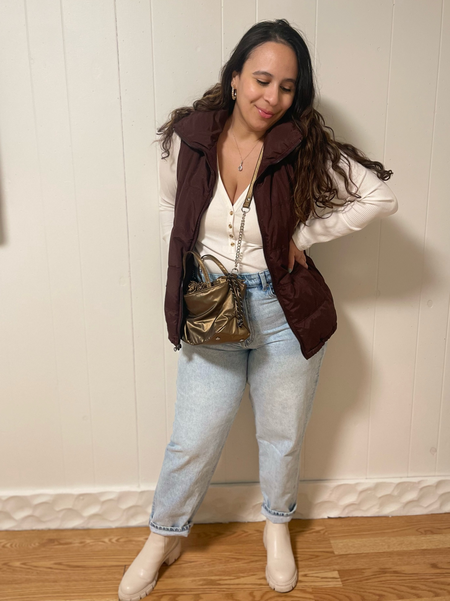 Day 6 — better late than never am I right?

Perfect transitional outfit! 

#stevemadden #oldnavy #puffervest #hm #zara 

#LTKsalealert #LTKFind #LTKunder100