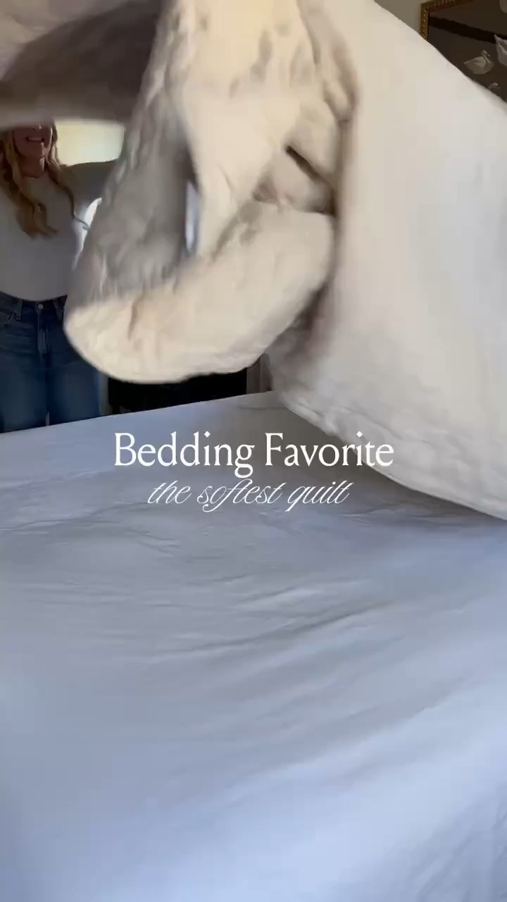 One of my all time bedding favorites!

#LTKHome #LTKdayinmylife