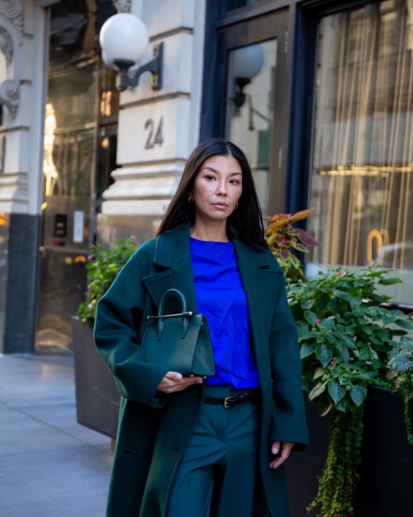 💙💚 When blue meets green, magic happens. @boden Wrapped in emerald dreams and cobalt confidence. Blue skies, green vibes — fashion forecast: fearless. 🌿✨ 

#greencoat #outfitinspo #greenandblue #ootdfashion #streetstyle



#LTKWorkwear #LTKootd #LTKNYFW