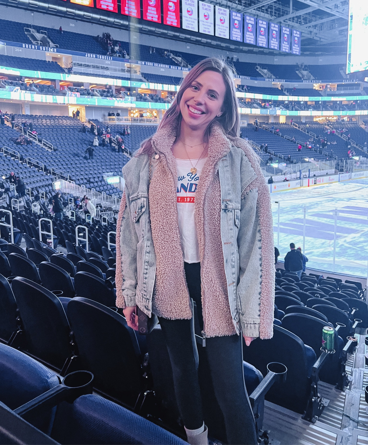 Hockey 🏒 

leather leggings / Sherpa denim jacket / Chelsea boot 

#LTKFindsUnder100 #LTKSeasonal #LTKStyleTip