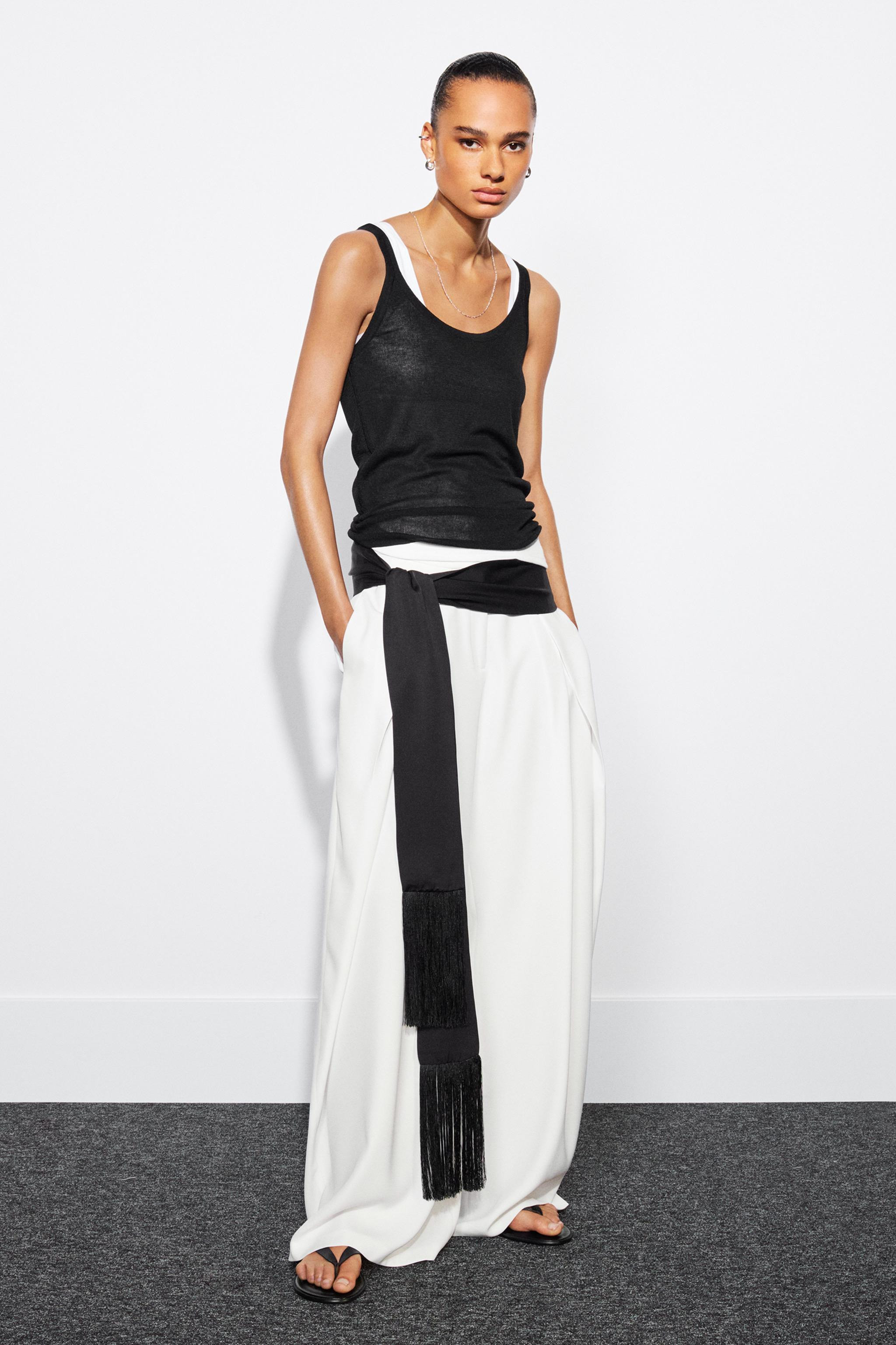 FINE KNIT SLEEVELESS TOP | Zara US