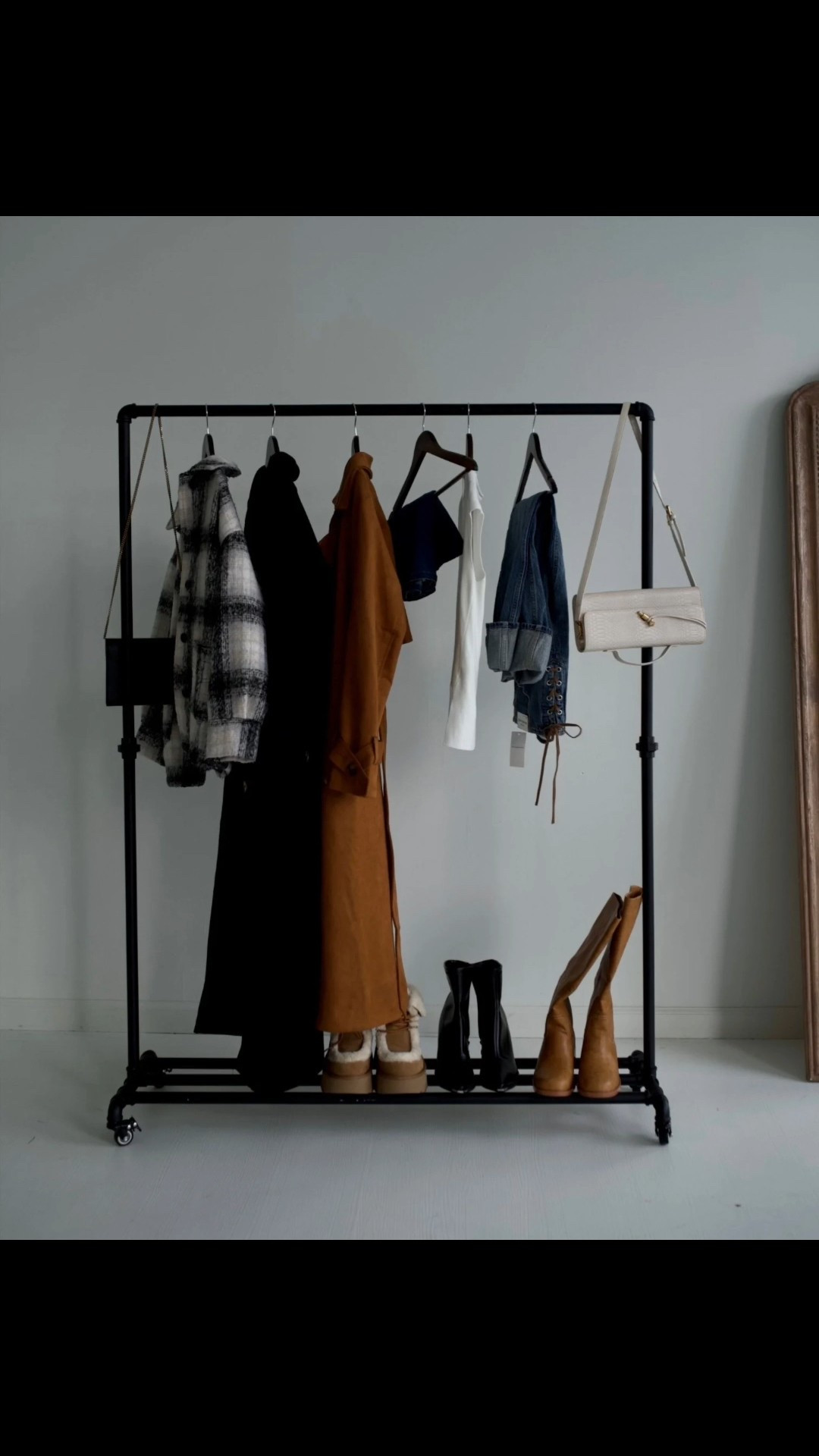 The quality of these trenchcoats are insane and these Ugg platform booties are my fave splurge! Also, the denim feature is so bloat friendly - go Abercrombie 👏🏻

#LTKootd #LTKSeasonal #LTKSaleAlert