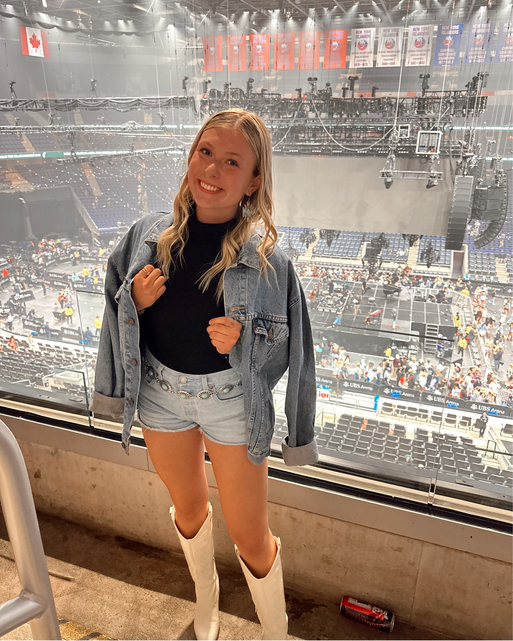 Country concert in NYC!! pro tip: an oversized jean jacket can never do you wrong. 


#LTKFestival #LTKtravel #LTKstyletip
