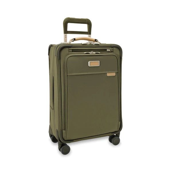 Essential 22" Carry-On Spinner | Briggs & Riley Travelware