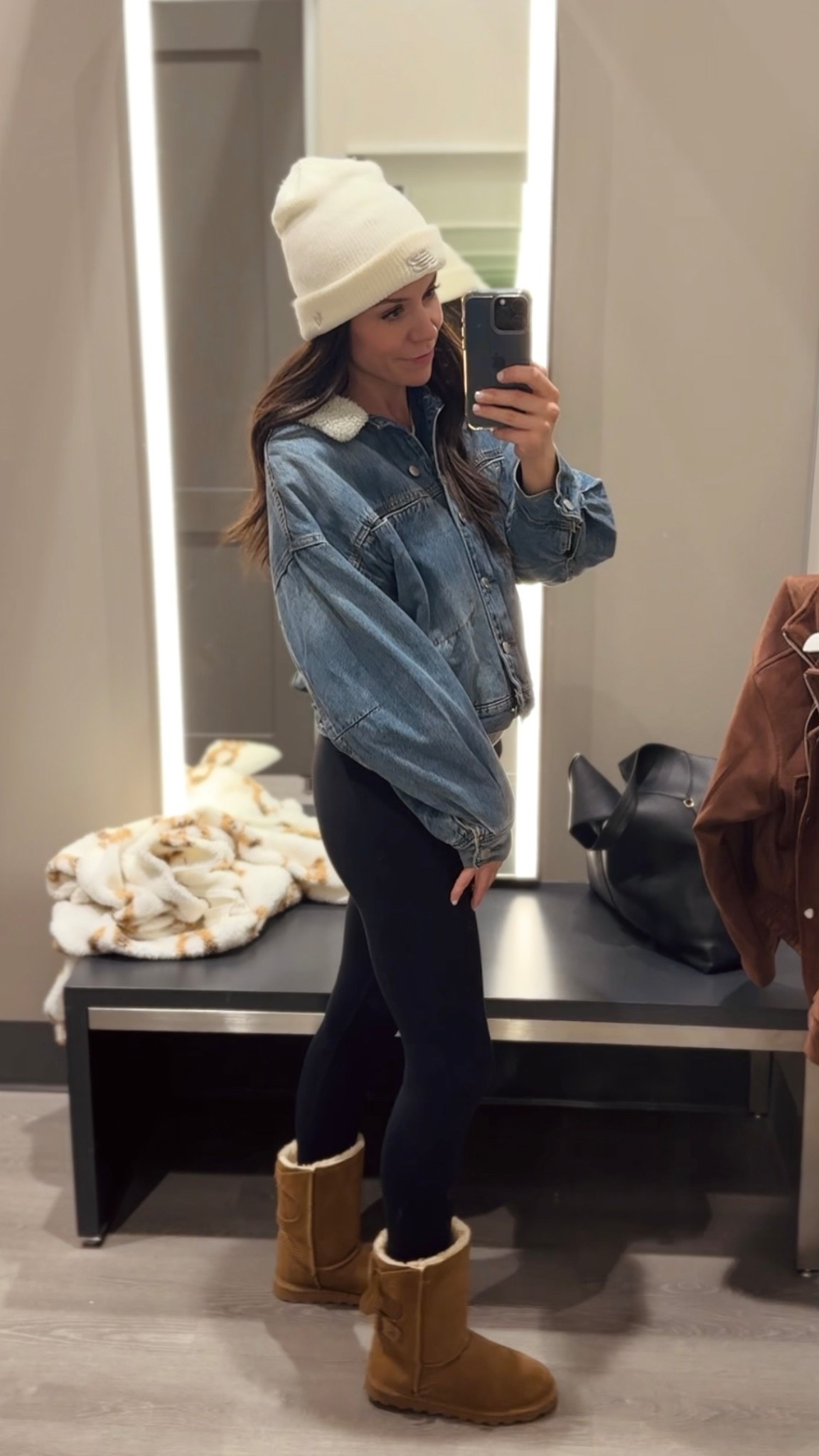 Such a great denim jacket- warm and love the cropped fit and collar! If you need a present for yourself-here you go! It’s practical so basically a necessity. 😉🎅🏻

#LTKmomlife #LTKSeasonal #LTKHoliday