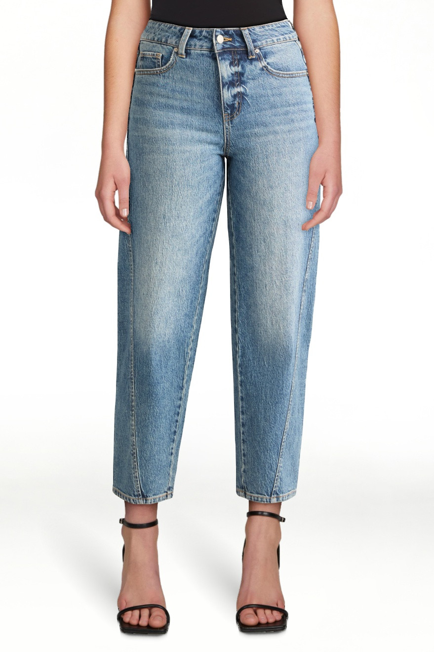 Time and Tru Women's High Rise Barrel Jean, 26.5" Inseam, sizes 2-20 | Walmart (US)