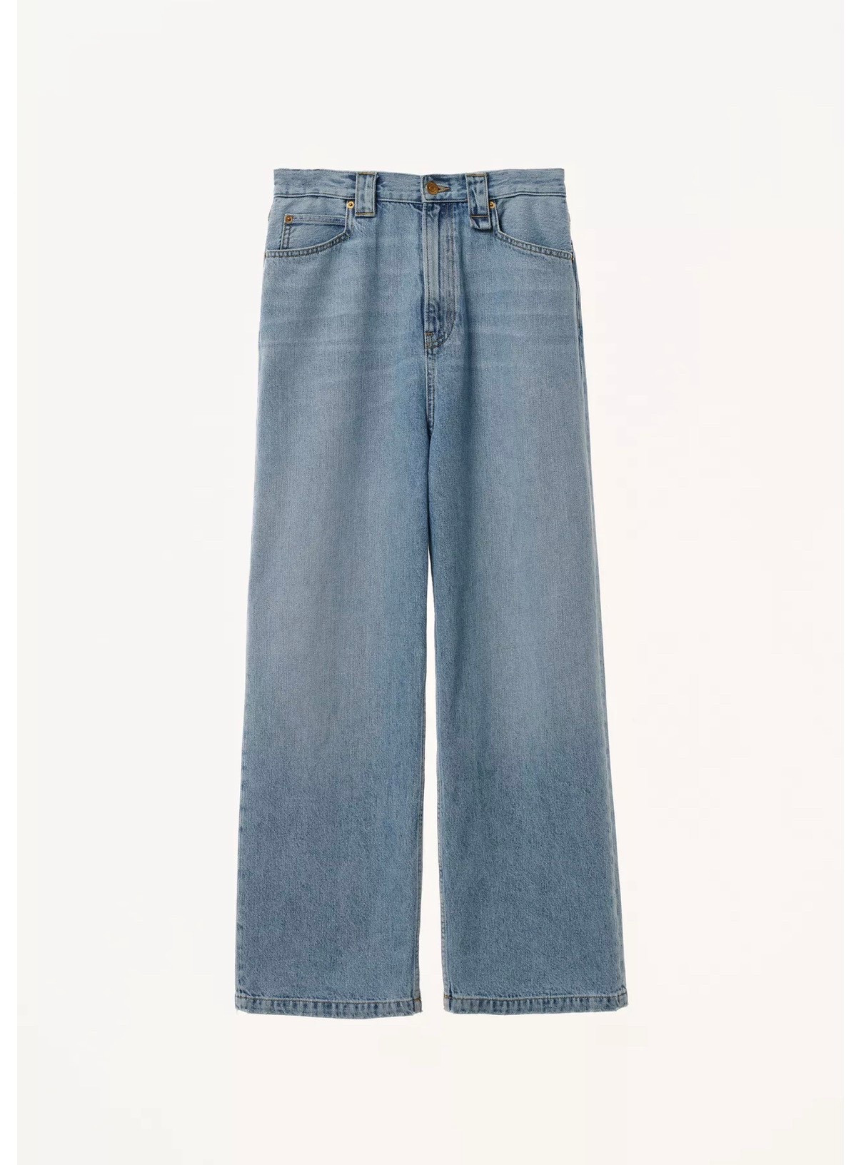 Jean Willy x Zara 

#LTKsummer #LTKeurope #LTKfrance