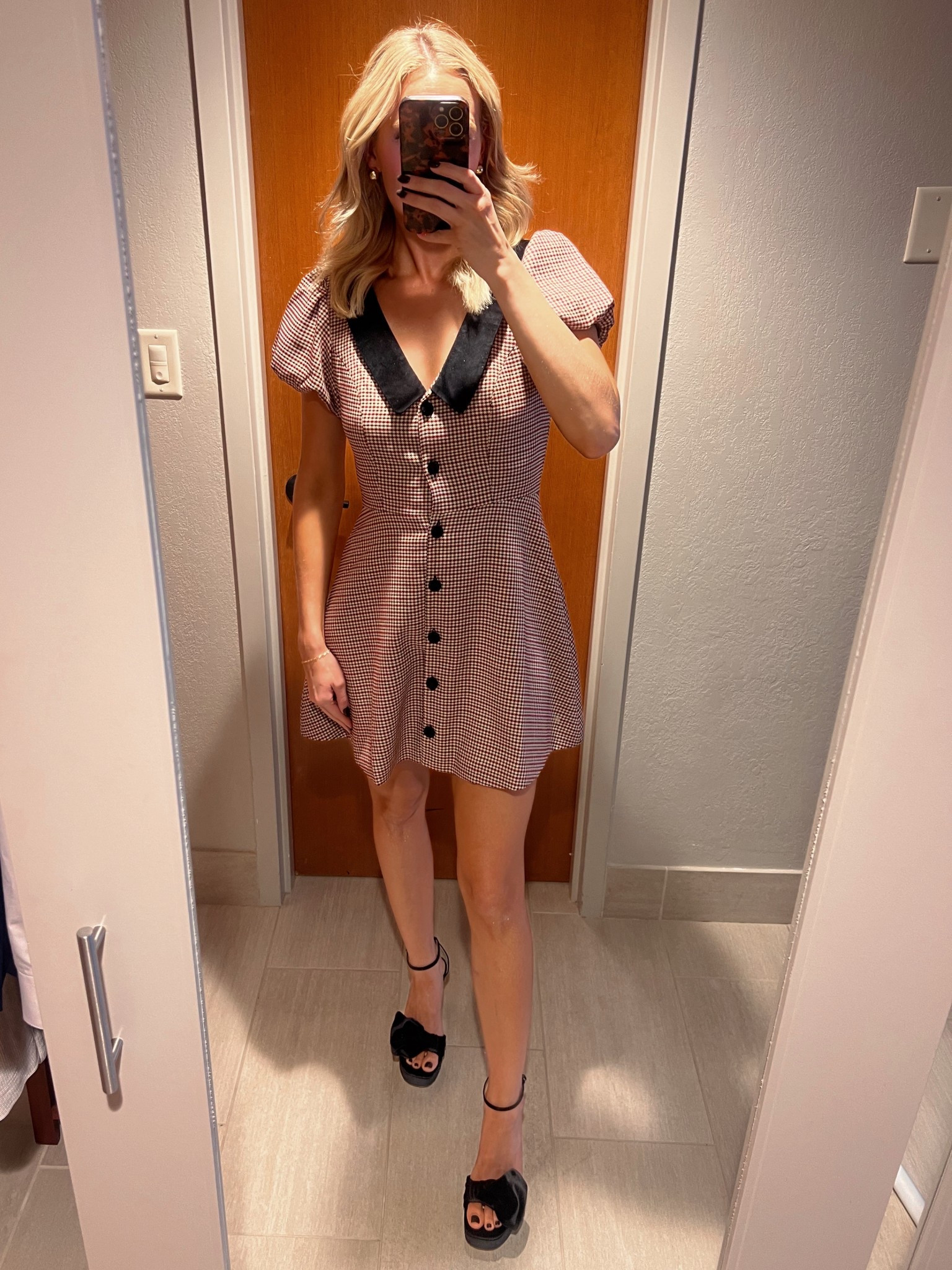 Loving this fun fall look! Can also wear with tights or a loafer shoe 

#LTKStyleTip