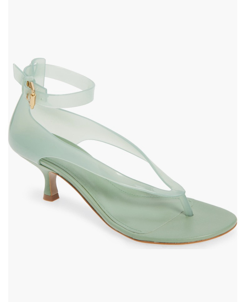 Farm Rio Jelly Sandals 🤍

#LTKFestival #LTKootd #LTKgrwm