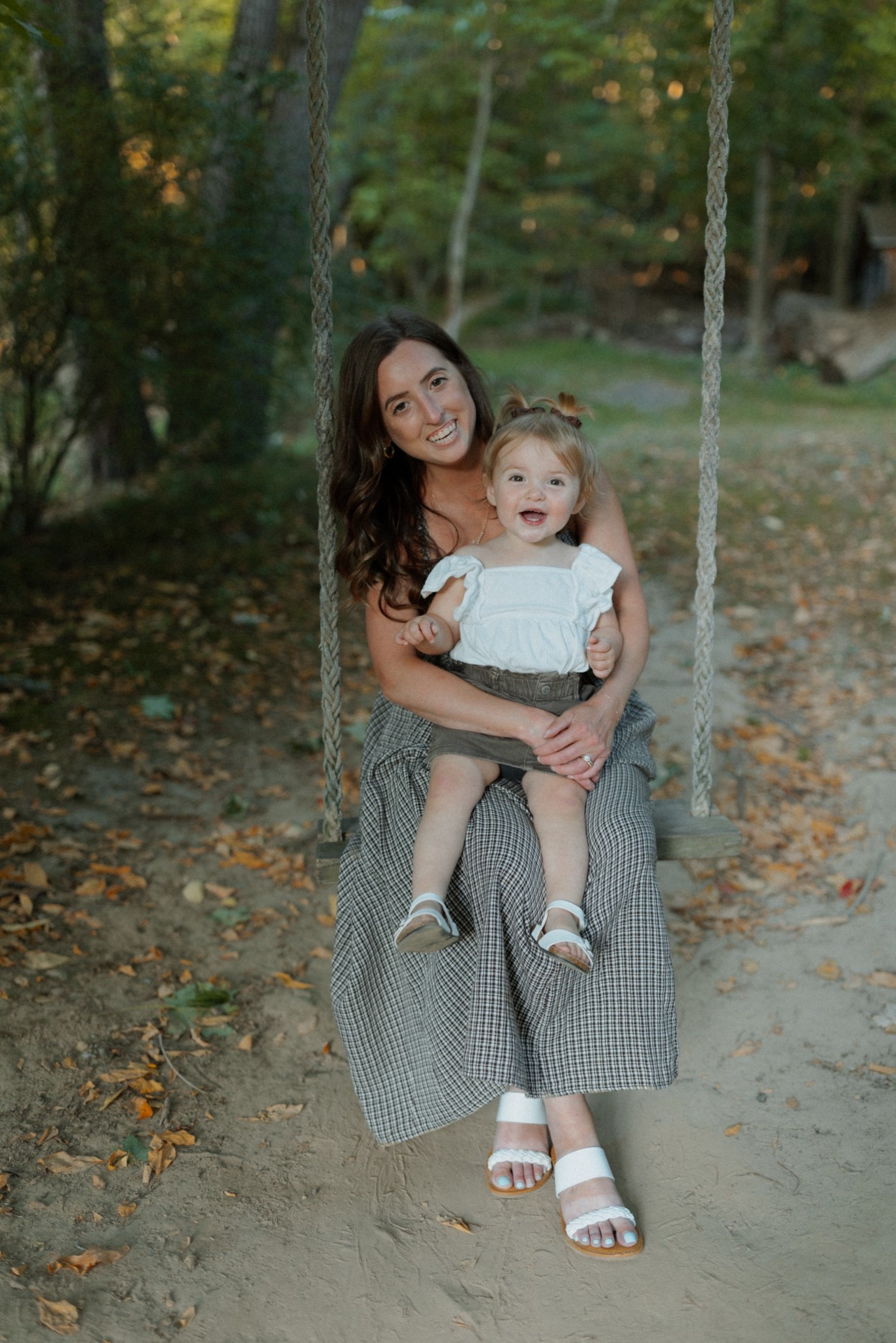 Some fall family photos fits 🤎