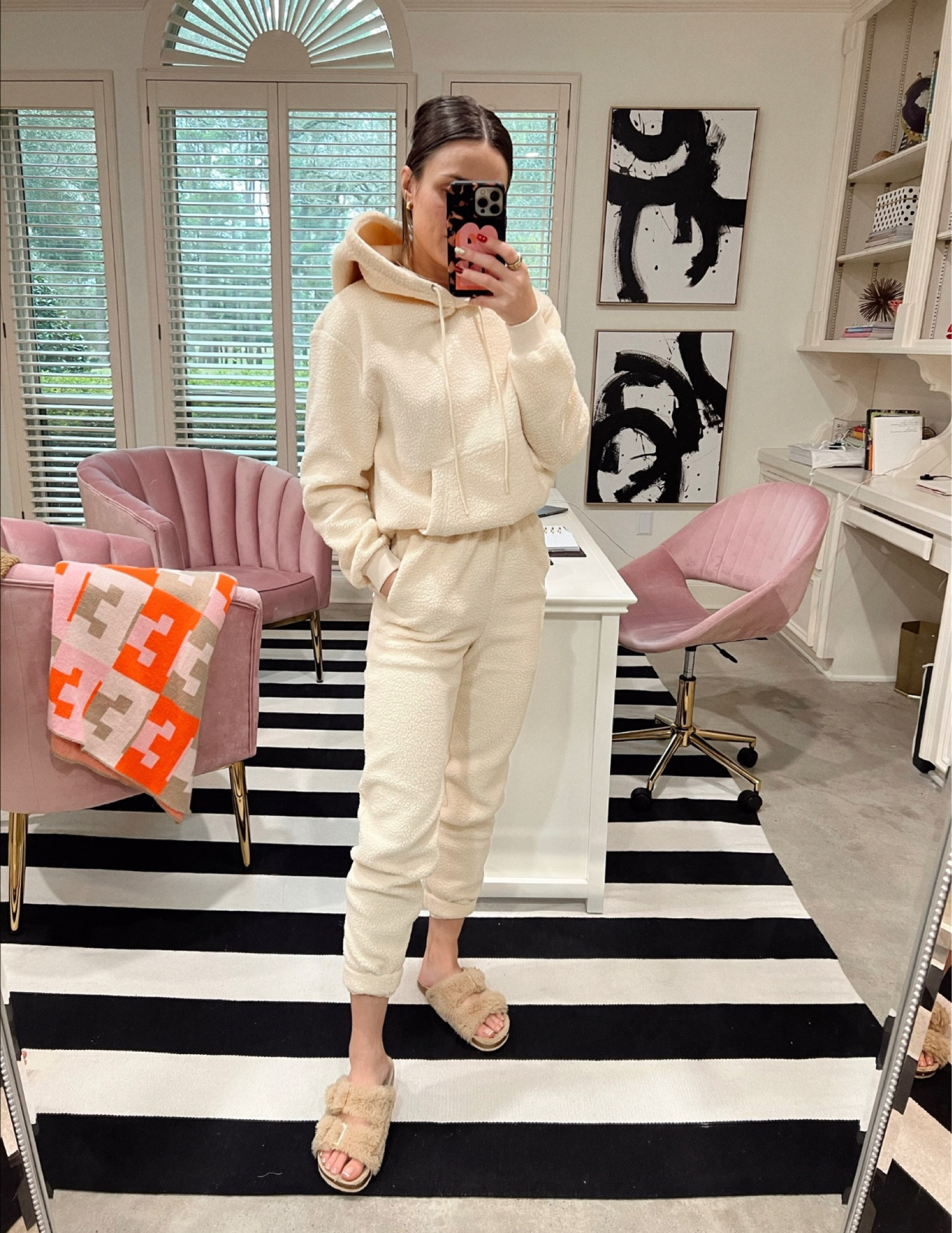 Really cozy in this set from Amazon!

#LTKSeasonal #LTKstyletip #LTKshoecrush