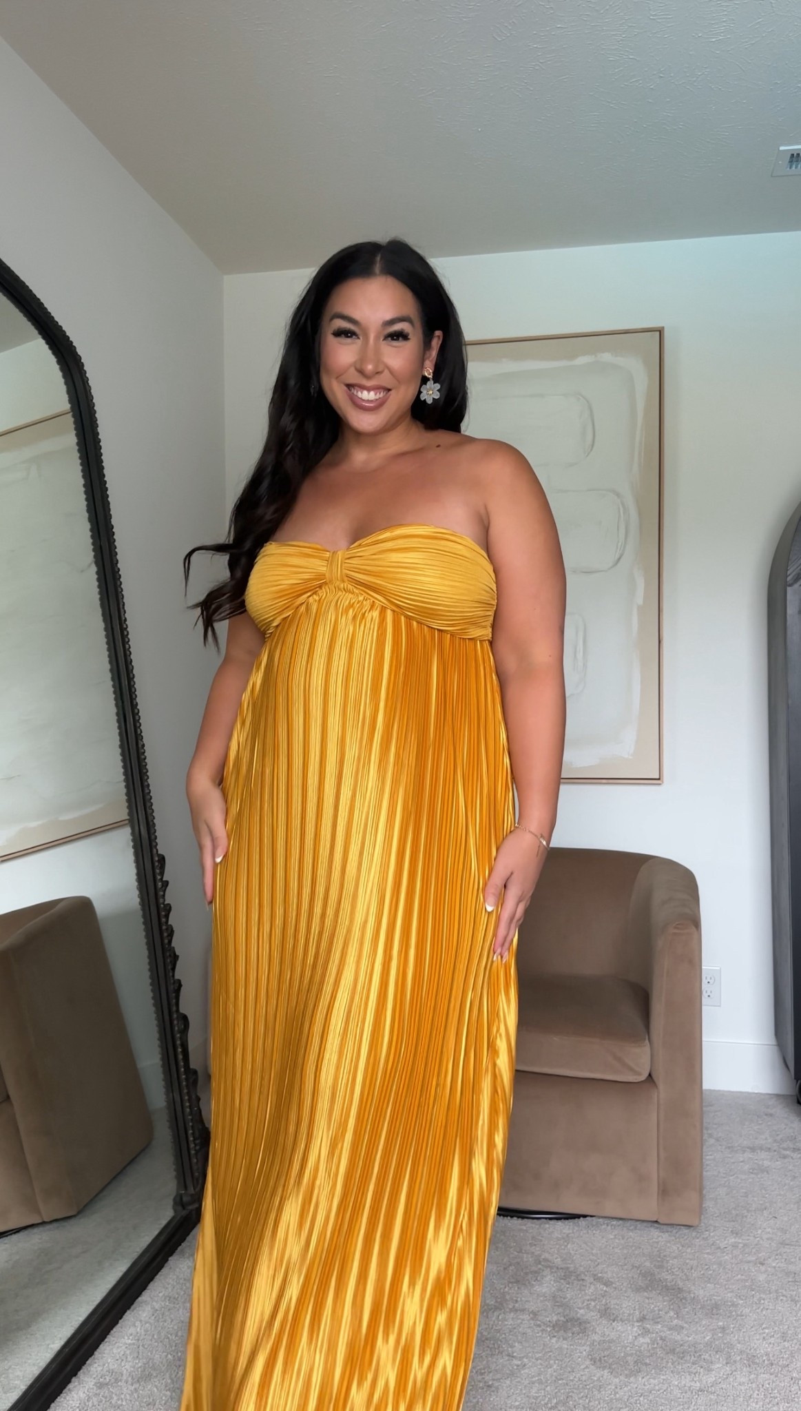 Midsize wedding guest dress! Wearing a size large!
-
-
-
Midsize fashion, midsize dress, wedding guest dresses, wedding guest inspo, yellow dress, formal dresss

#LTKMidsize #LTKStyleTip #LTKWedding
