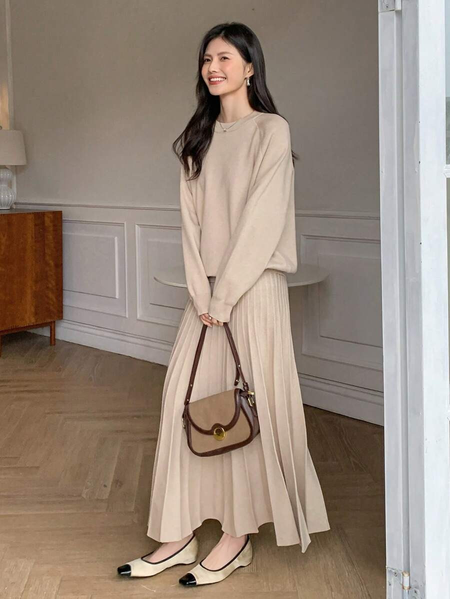 DAZY 2pcs/Set Women Crew Neck Sweater & Pleated Skirt Suit | SHEIN
