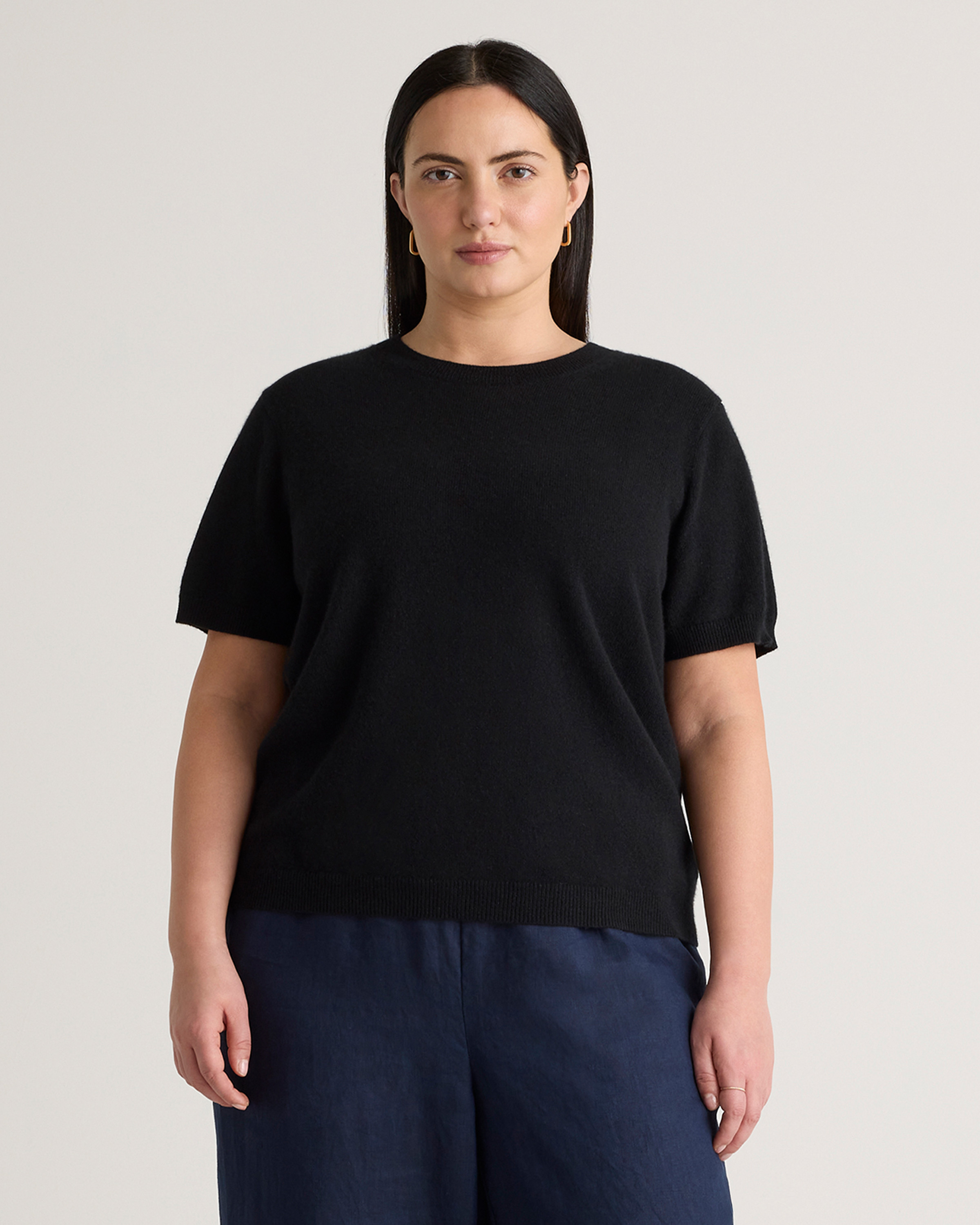 Quince | Women's Mongolian Cashmere T-Shirt in Black, Size 1X | Quince