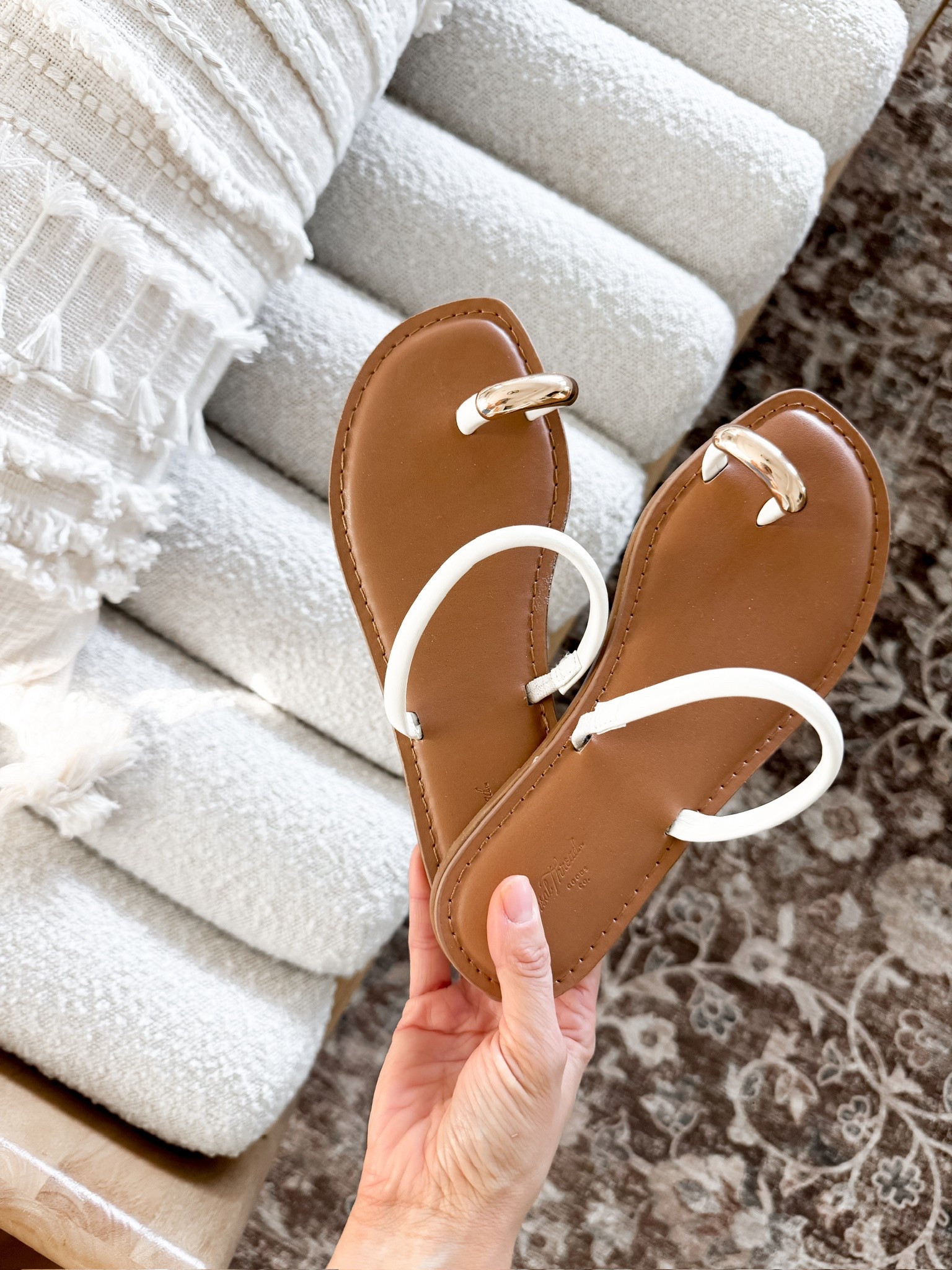 Love these sandals for spring and they’re only $20!

Spring fashion. Spring shoes. Sandals. Trendy shoes. Mom shoes. Affordable shoes. 

#LTKStyleTip #LTKWatchNow #LTKShoeCrush