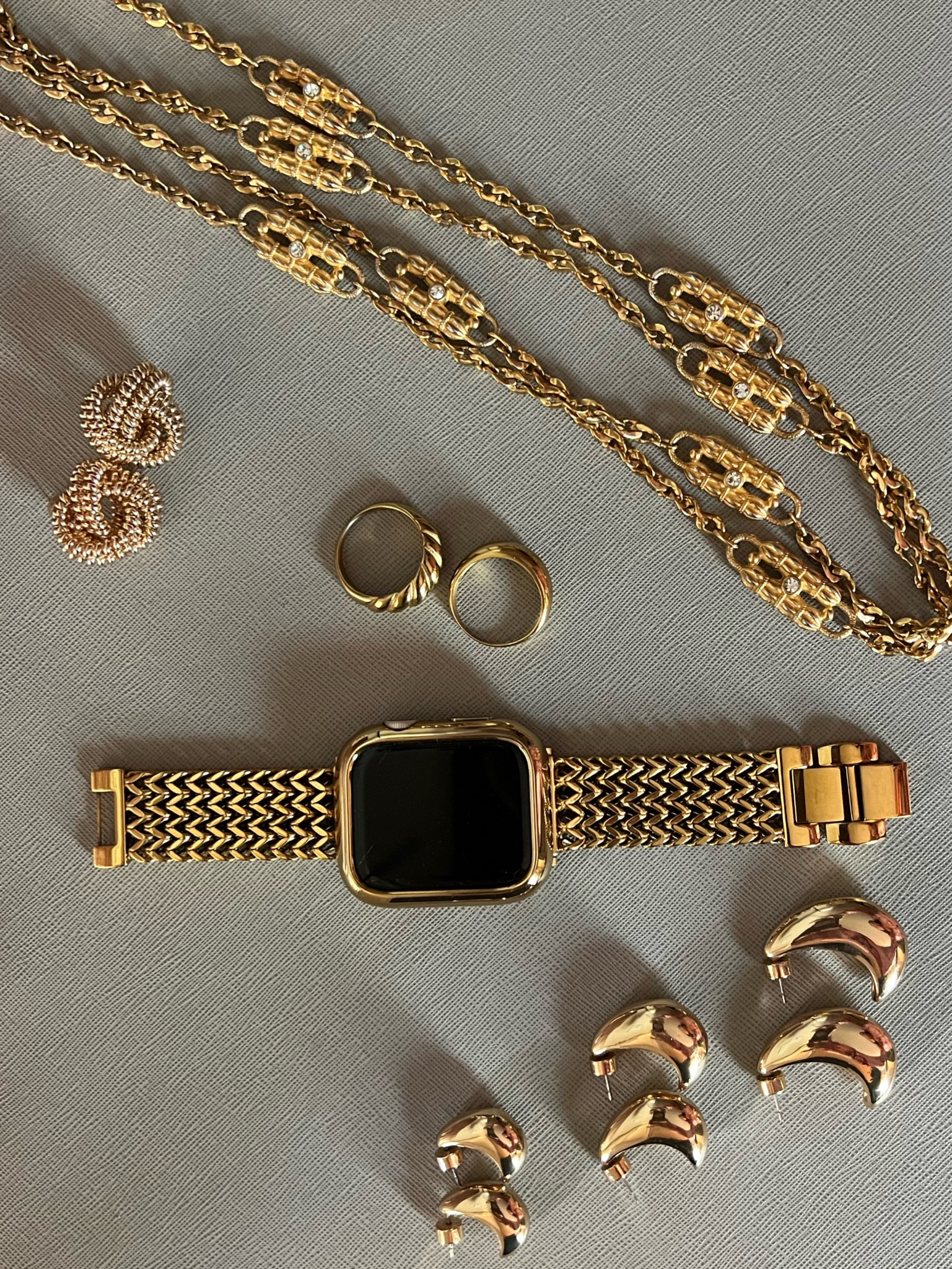 My current go to gold jewelry pieces #ltkjewelry