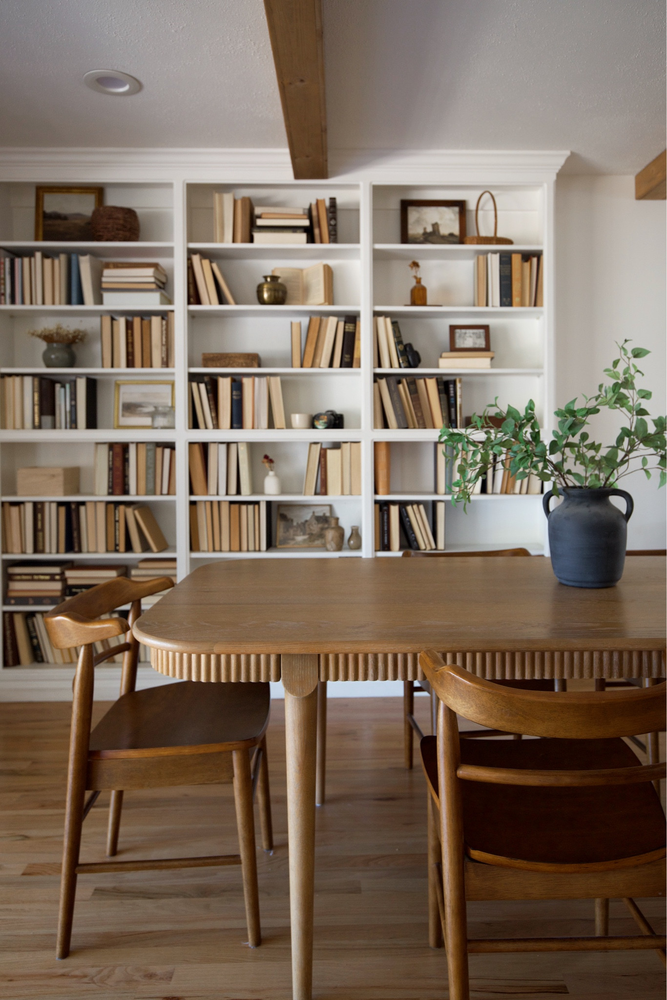 My favorite dining room table and chair combo! 