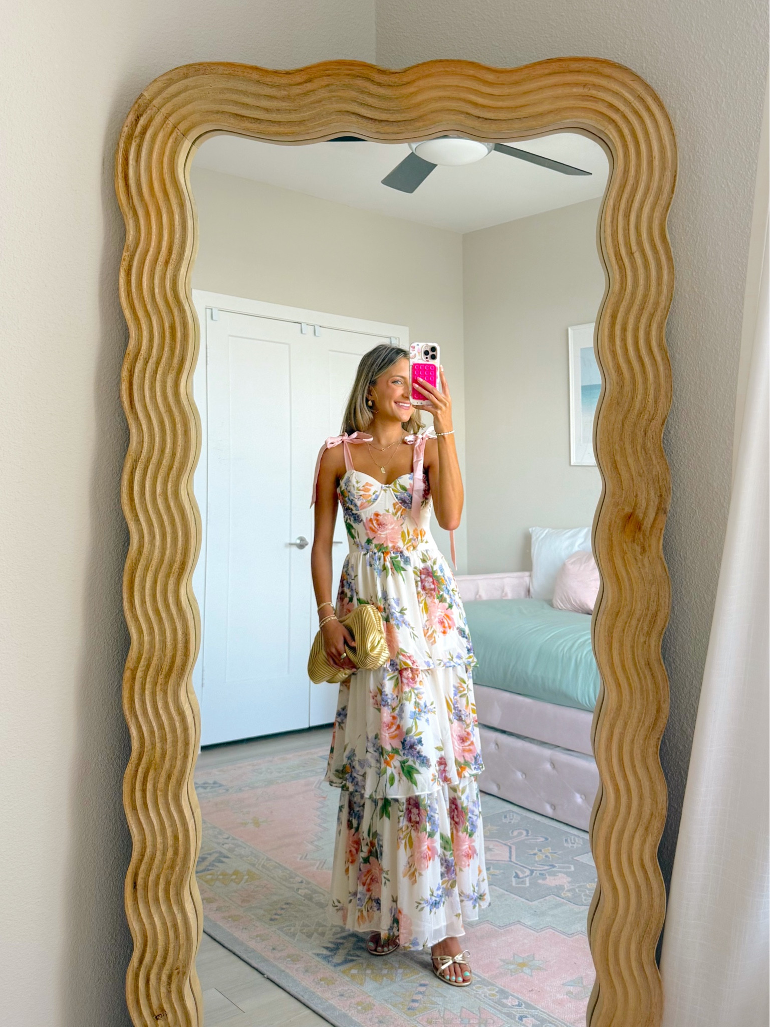 spring wedding guest dress from VICI. code MCKENZSAVE35 for 35% off 💕💍
wearing an XS