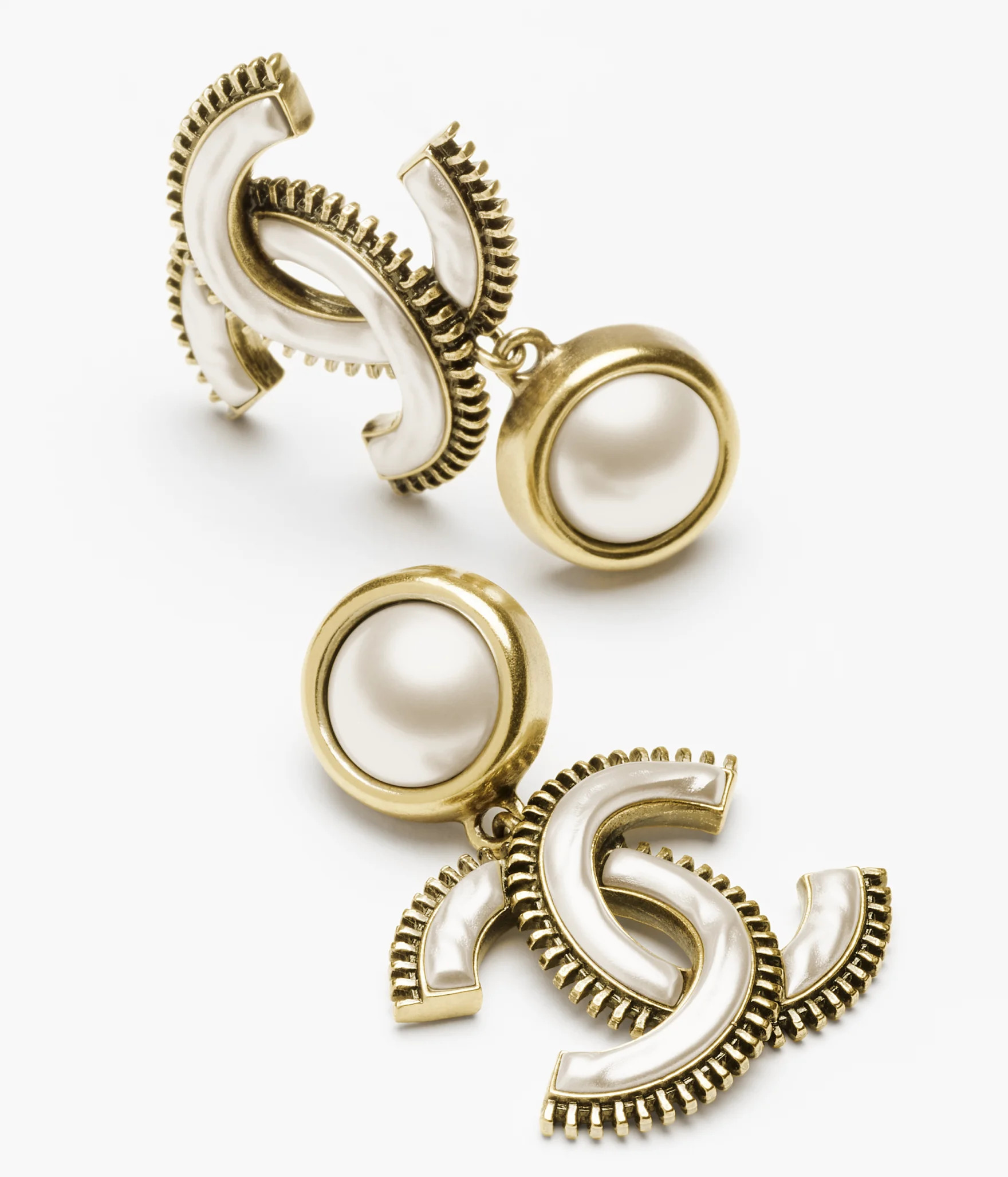 Pendant Earrings | Chanel, Inc. (US)