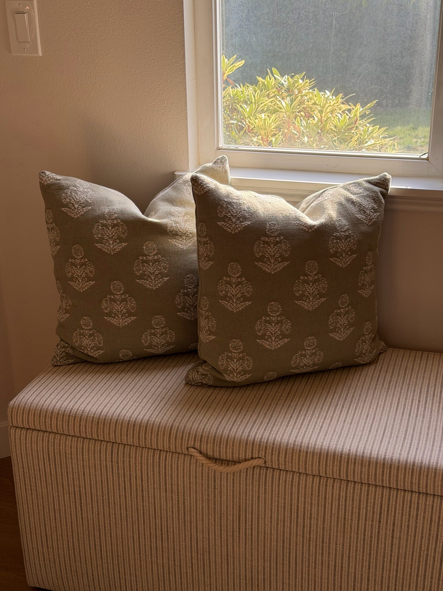 Target pillows currently 30% off

#LTKHome