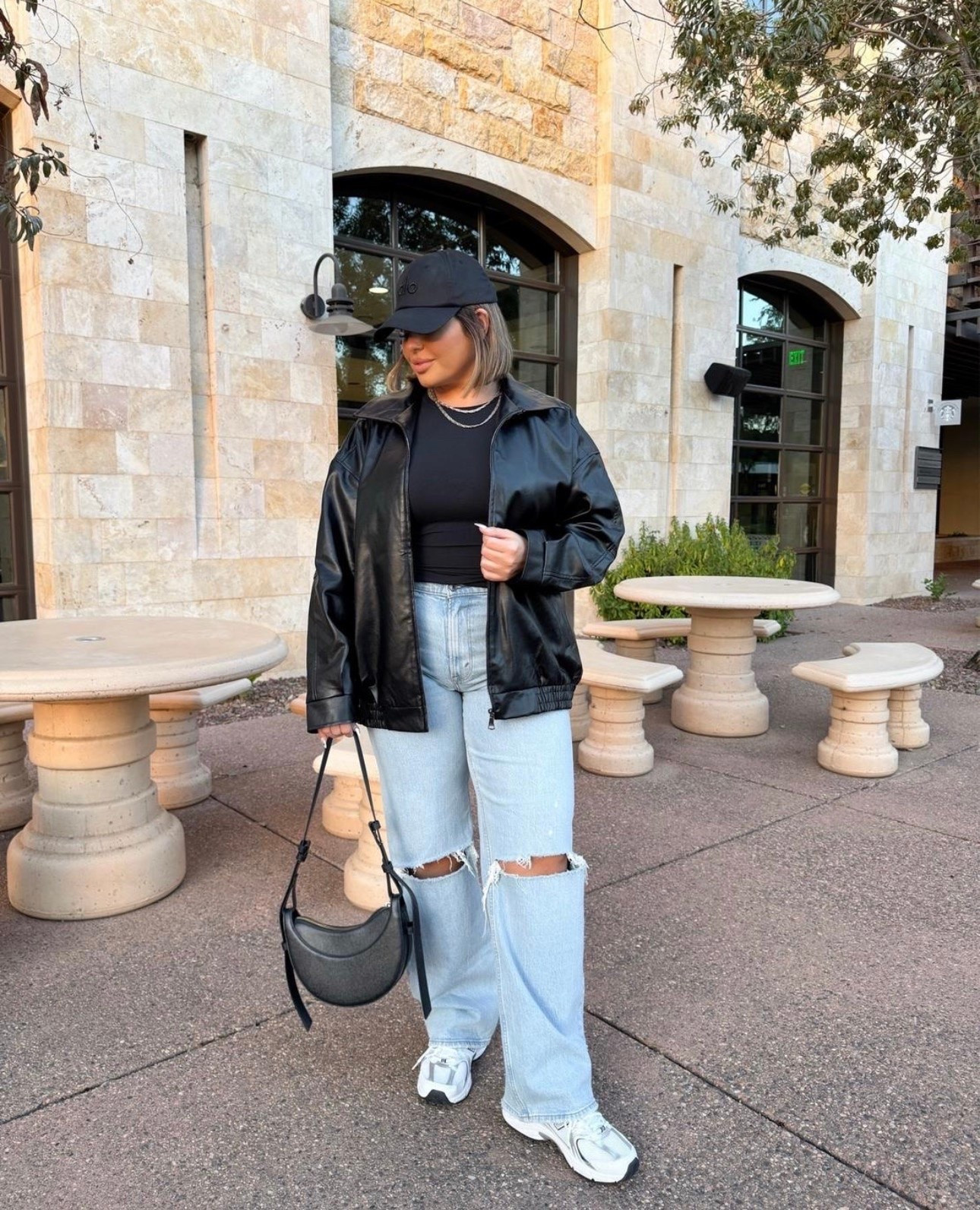 Use code DENIMAF right now on Abercrombie to save extra 15% 

Top L 
Jacket xxl for oversized fit 
Jeans 31 long 
#Abercrombie #Denim #Midsize #OOTD #alo #LTKFindsUnder50 #LTKFindsUnder100