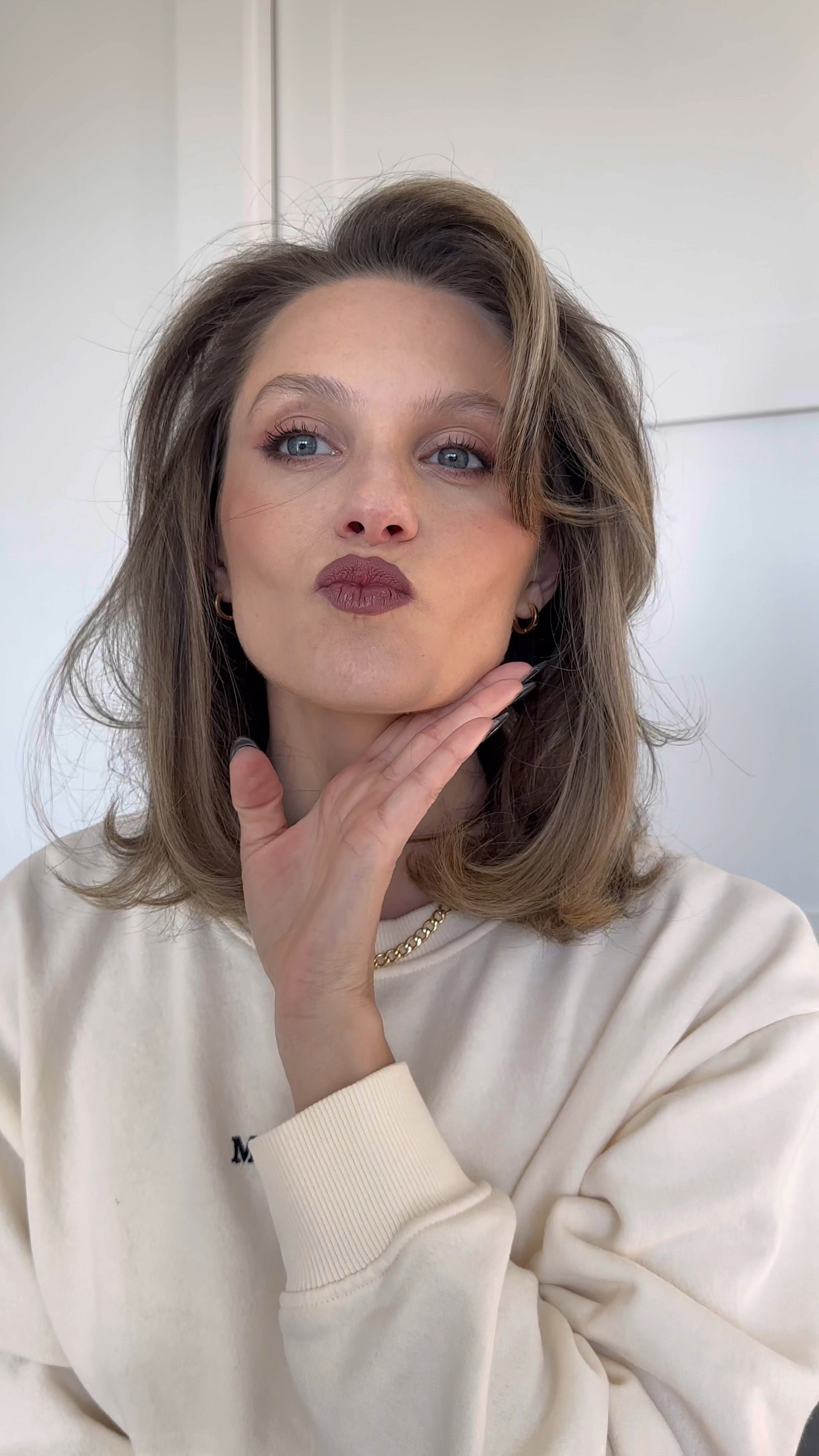 Cherry red makeup look 🍒

#LTKbeauty #LTKGiftGuide #LTKSeasonal