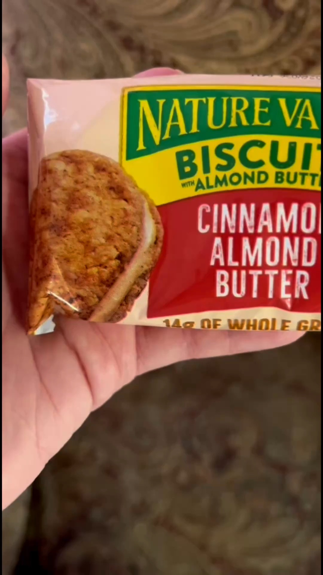 These Nature Valley Biscuits with Cinnamon And Almond Butter Filling are so delicious omg! I tried one as an after work snack and it was so delicious! I need to stock up on these amazing snacks.

#LTKdayinmylife #LTKfoodie #LTKstorytime