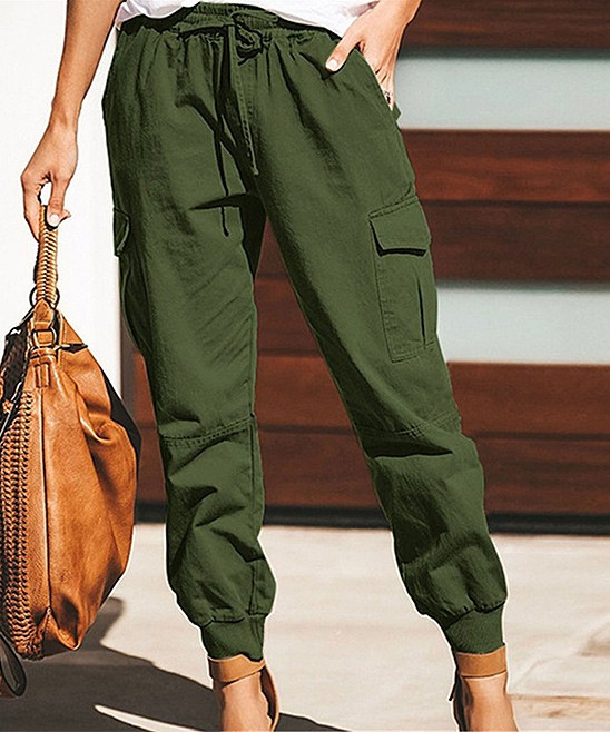 Pantalon Women's Casual Pants Green - Green Drawstring Cargo-Pocket Joggers - Women | Zulily