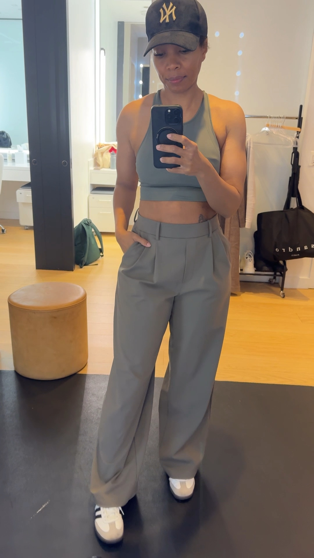 It was 6 am and my daydrift trousers kept me lifted. lululemon ✨

#LTKActive #LTKStyleTip #LTKOver40