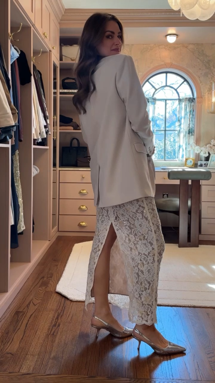 GDWM - I wore this stunning dress for a baby shower but it would be perfect for a bride or any other fun occasion like Valentine's date night✨

Code: ALOPROFILE for Tarte sitewide



#LTKValentine #LTKgrwm #LTKootd