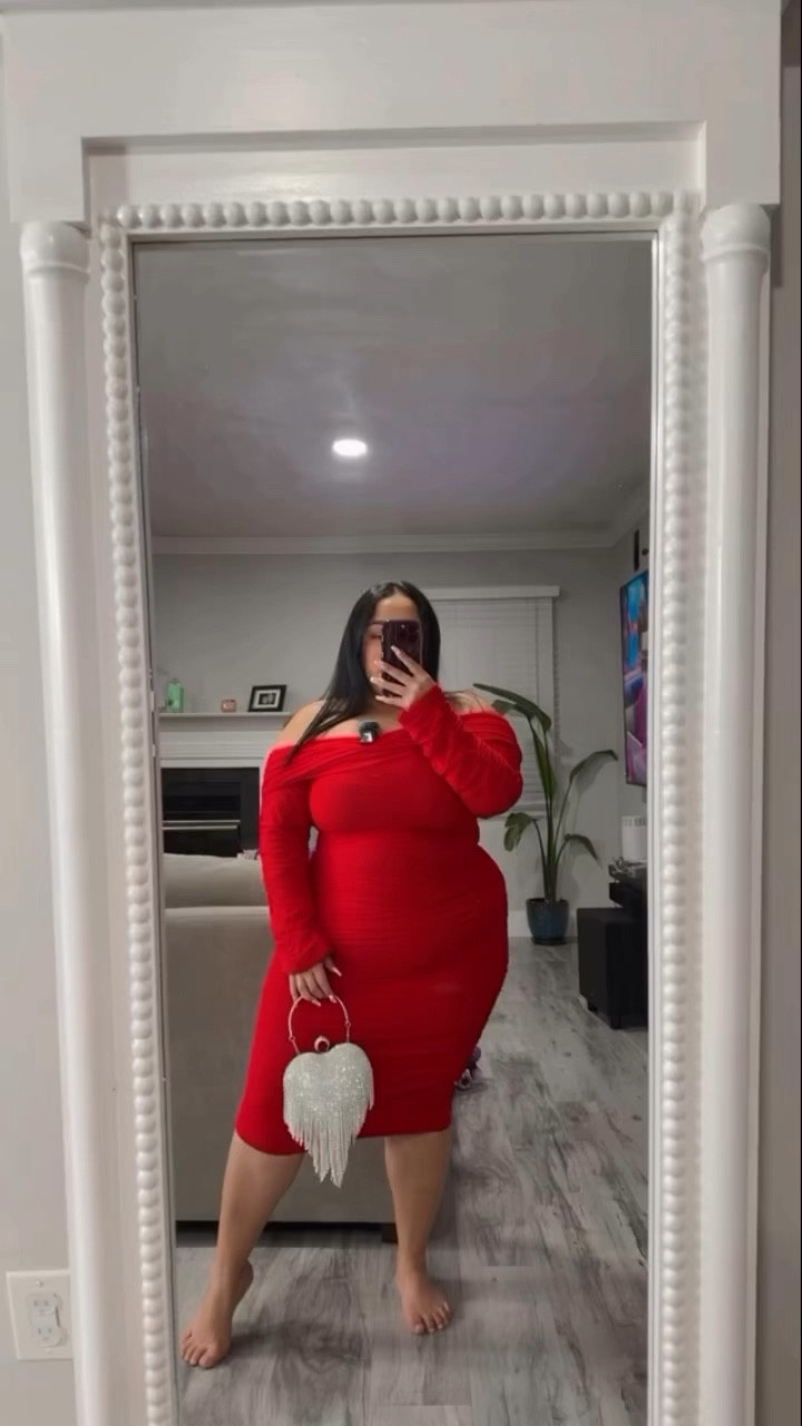 Valentines Day Dress from Amazon in size xl and it’s super stretchy 

#LTKplussize #LTKVideo #LTKSeasonal