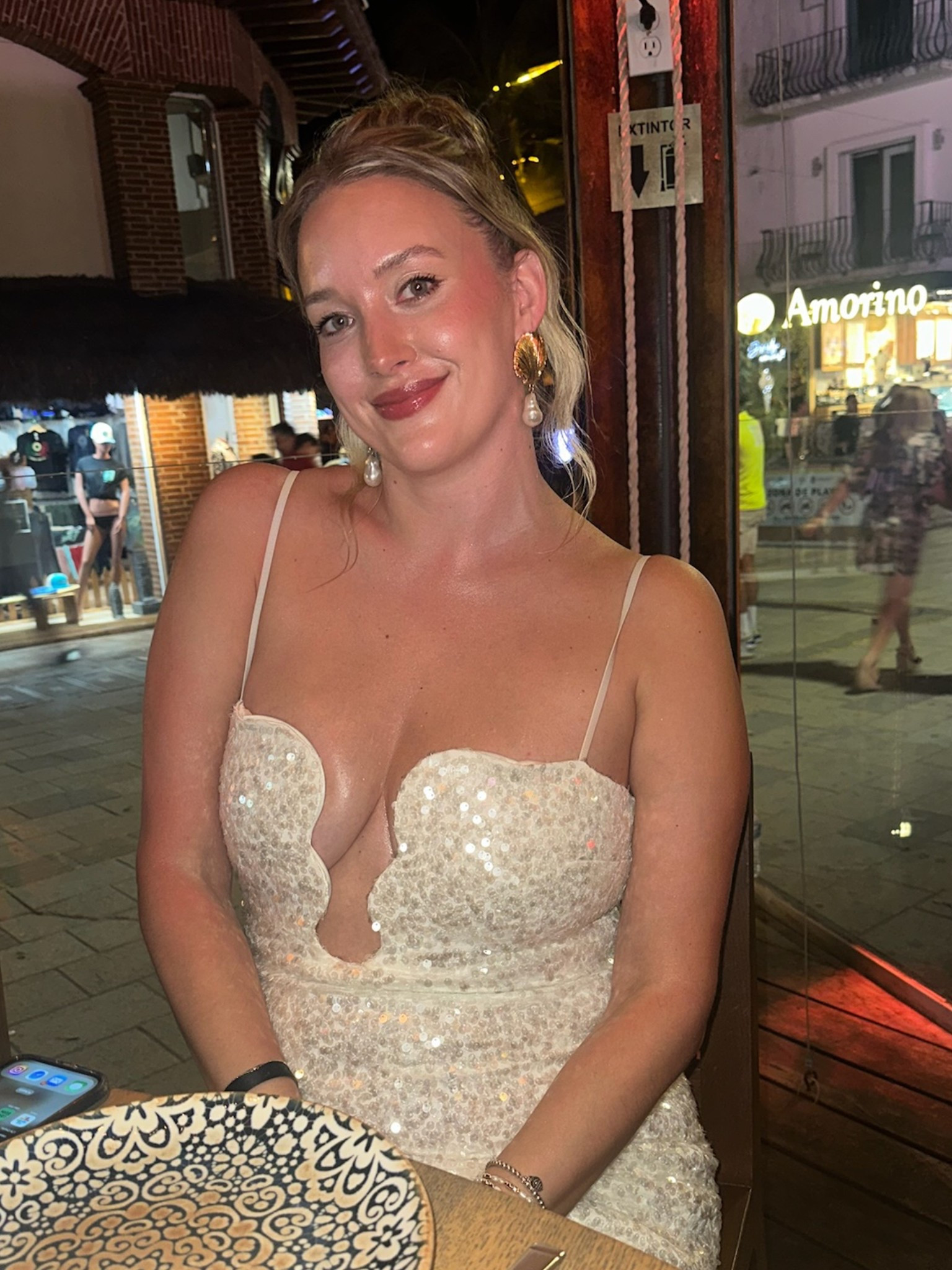 The most perfect bachelorette party dress + makeup details 

#LTKStyleTip #LTKBeauty #LTKWedding