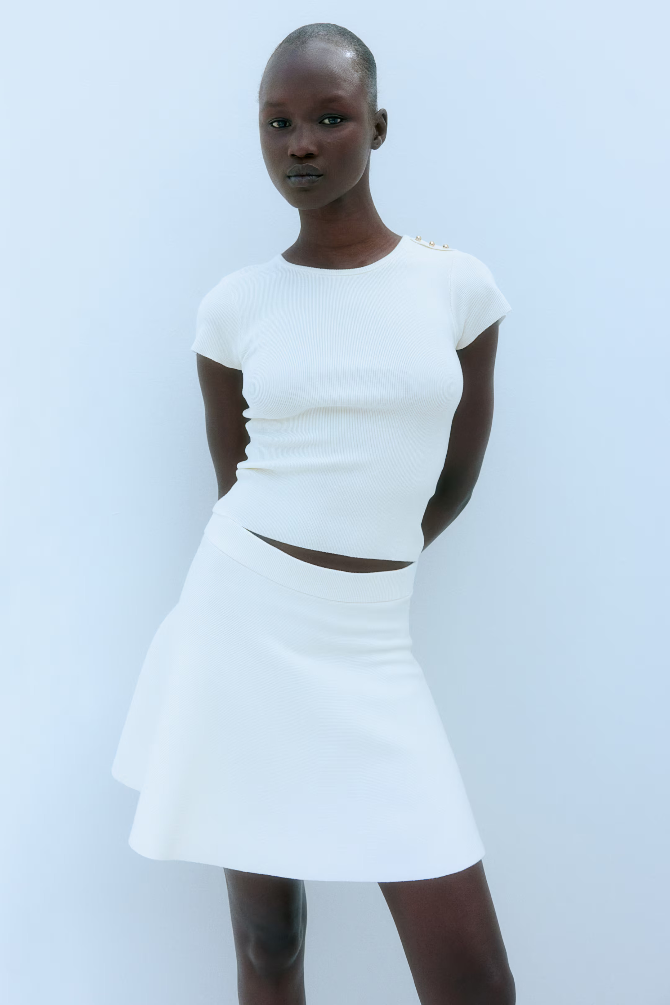 Flared Knit Skirt - White - Ladies | H&M US | H&M (US + CA)