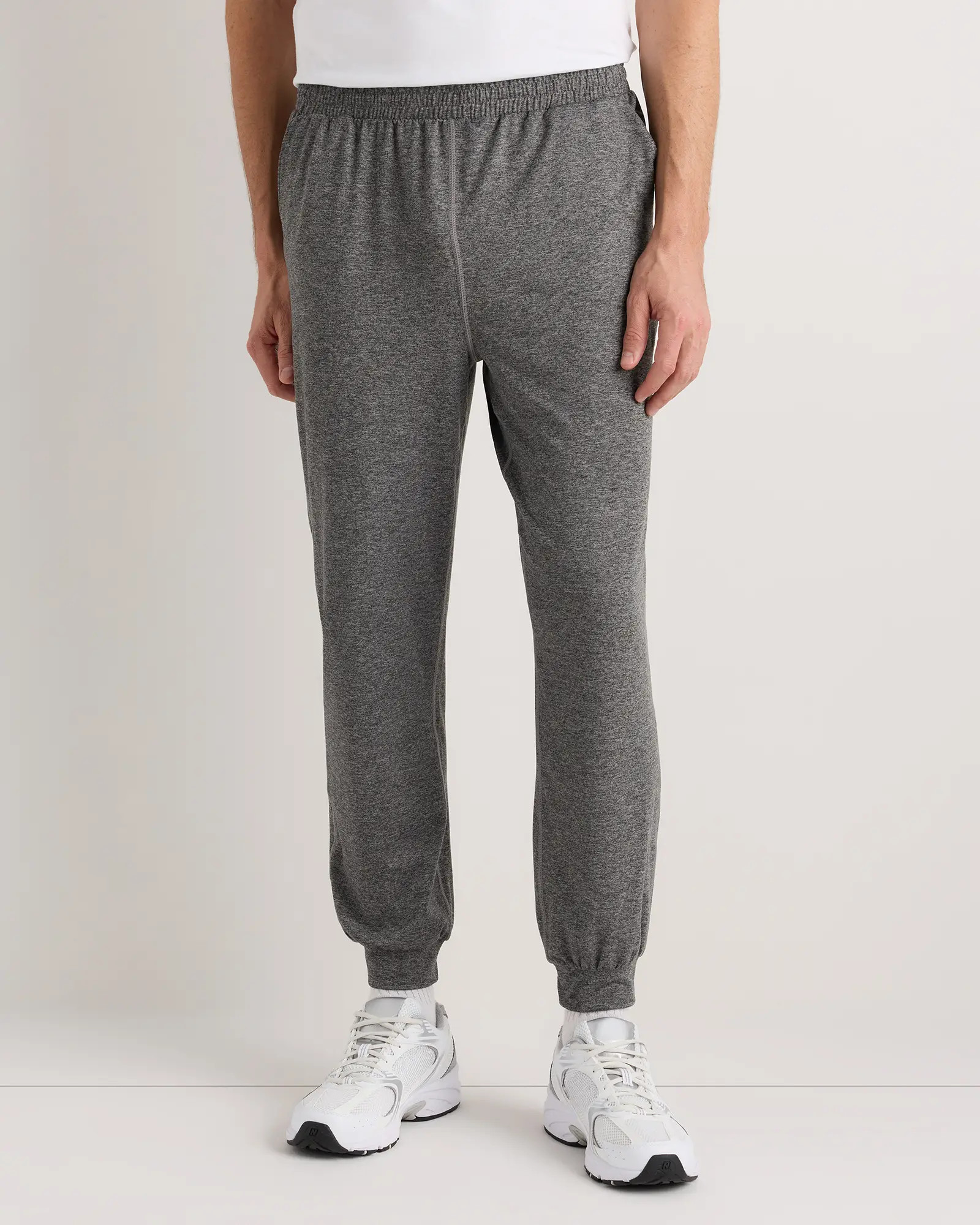 Flowknit Performance Joggers | Quince